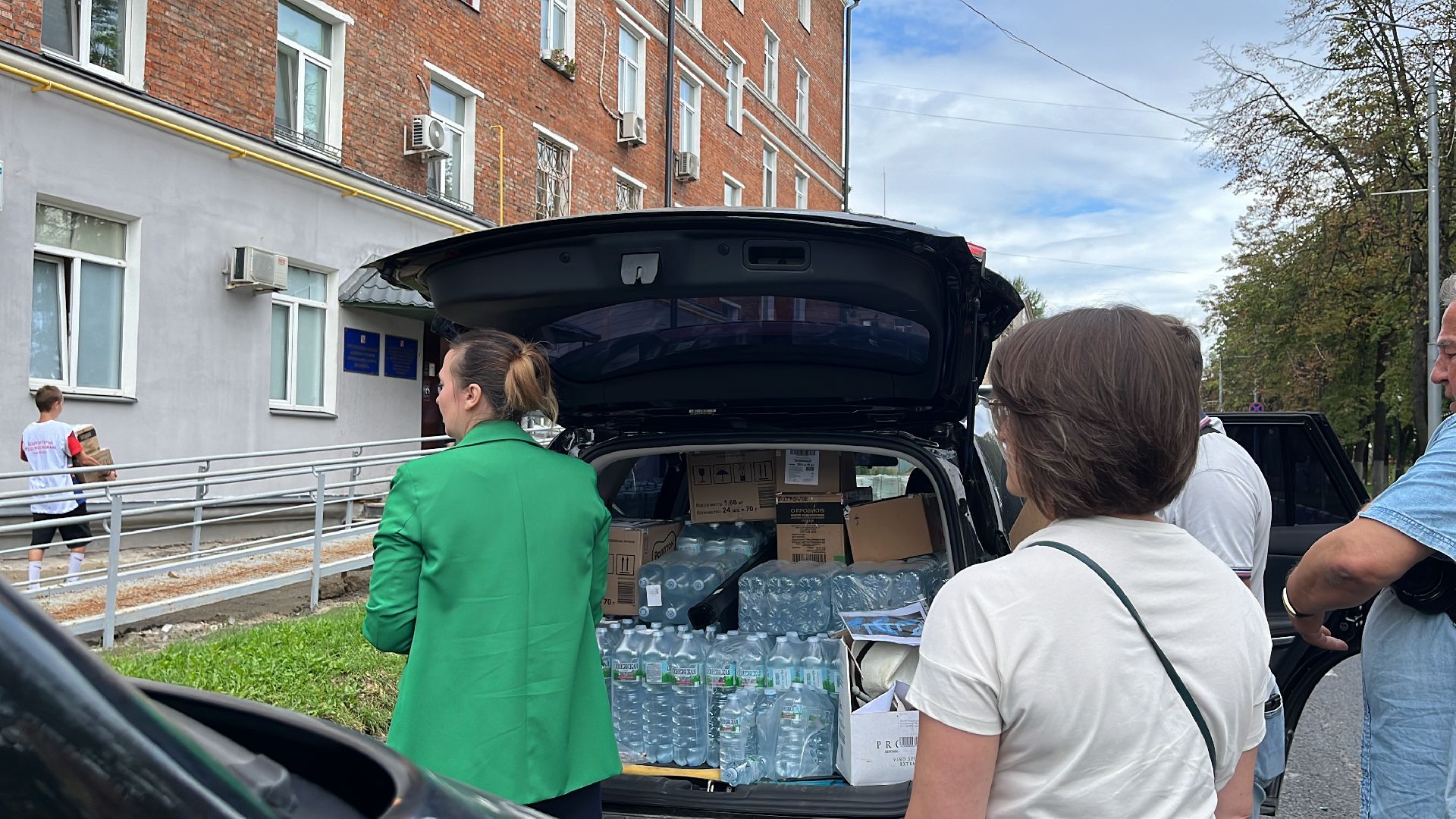 гумпомощь, гуманитарная помощь, гуманитарная помощь курск, сбор гуманитарной помощи, сбор гумпомощи,