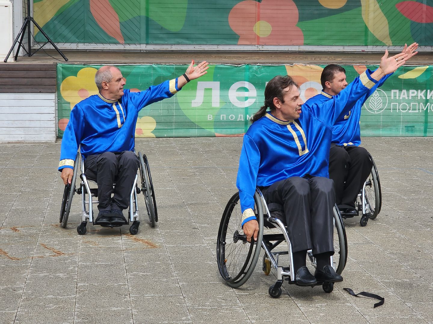 пушкино, волонтеры,