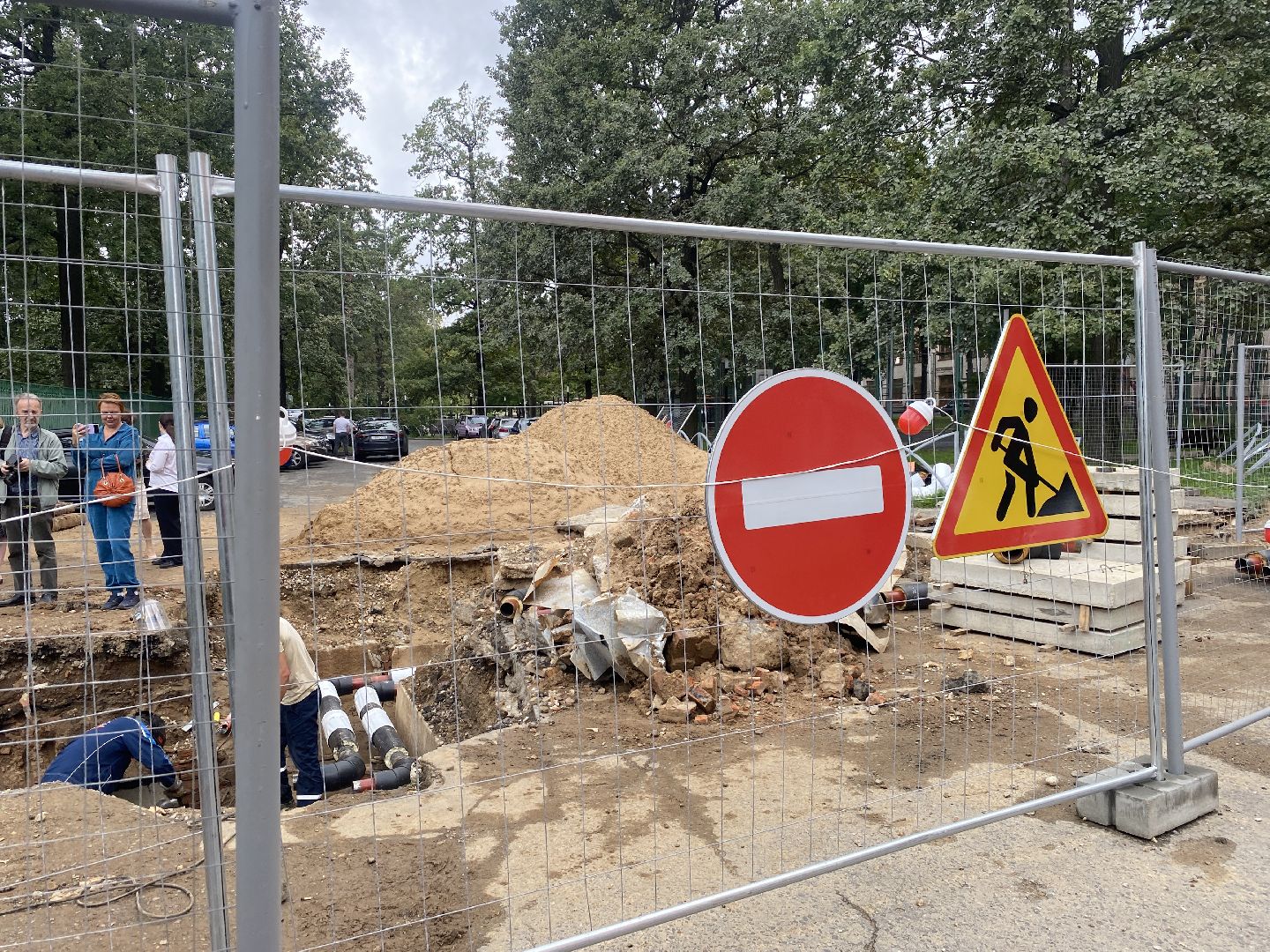 ремонт трубопровода, капремонт сетей отопления, капремонт сетей во власихе, отопление школа Попова, замена труб отопления,