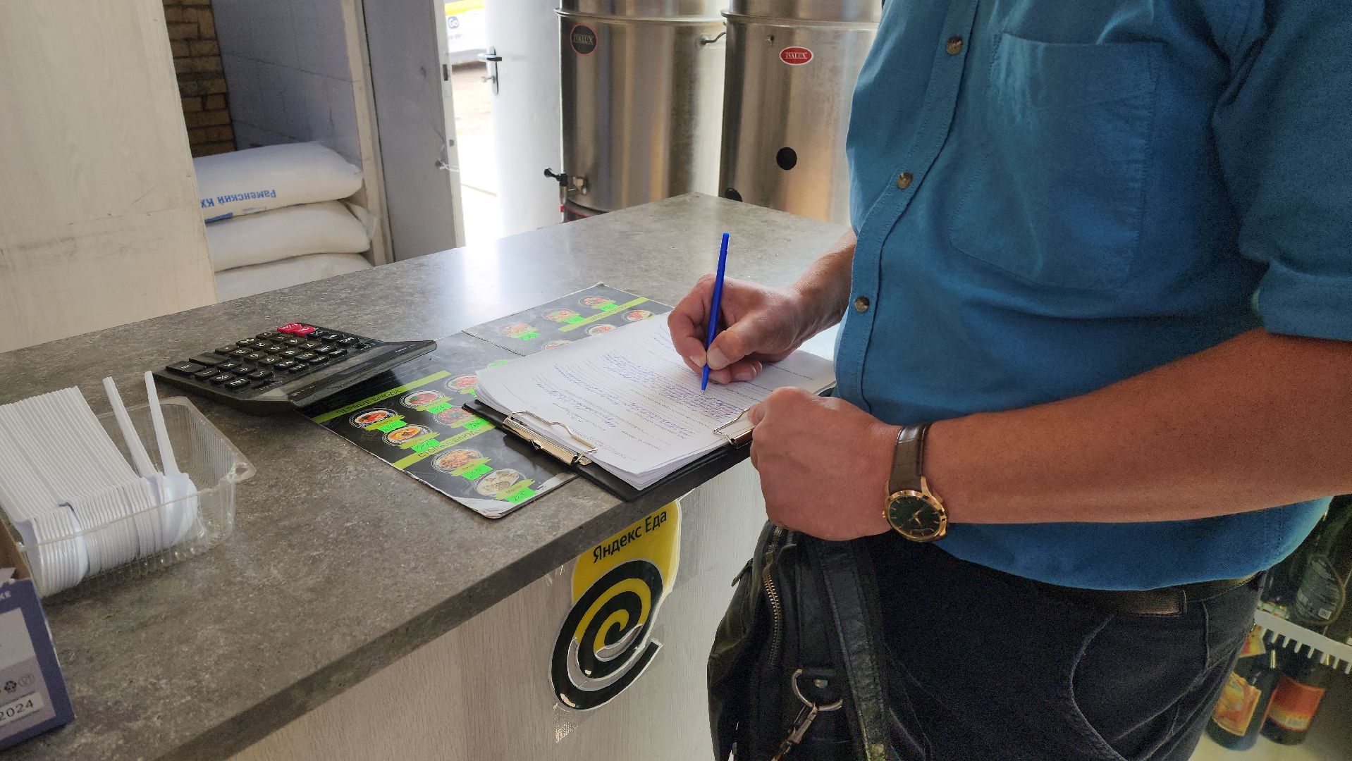 рейд по торговым точкам, безопасность, мигранты,