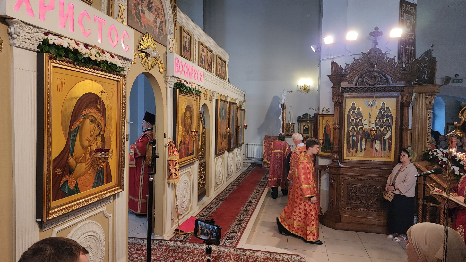 митрополит Куритицкий и Коломенский Павел, литургия, борис аубакиров, Преображенский храм, визит,