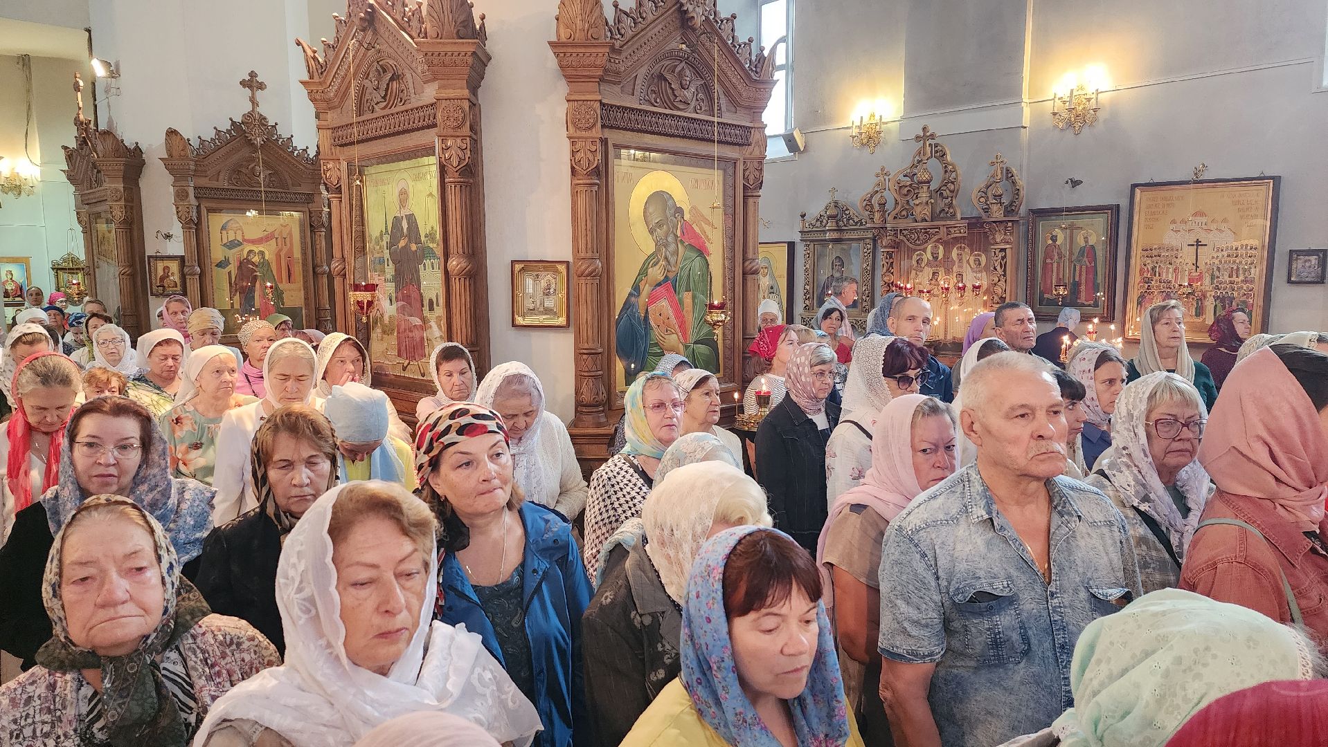 митрополит Куритицкий и Коломенский Павел, литургия, борис аубакиров, Преображенский храм, визит,