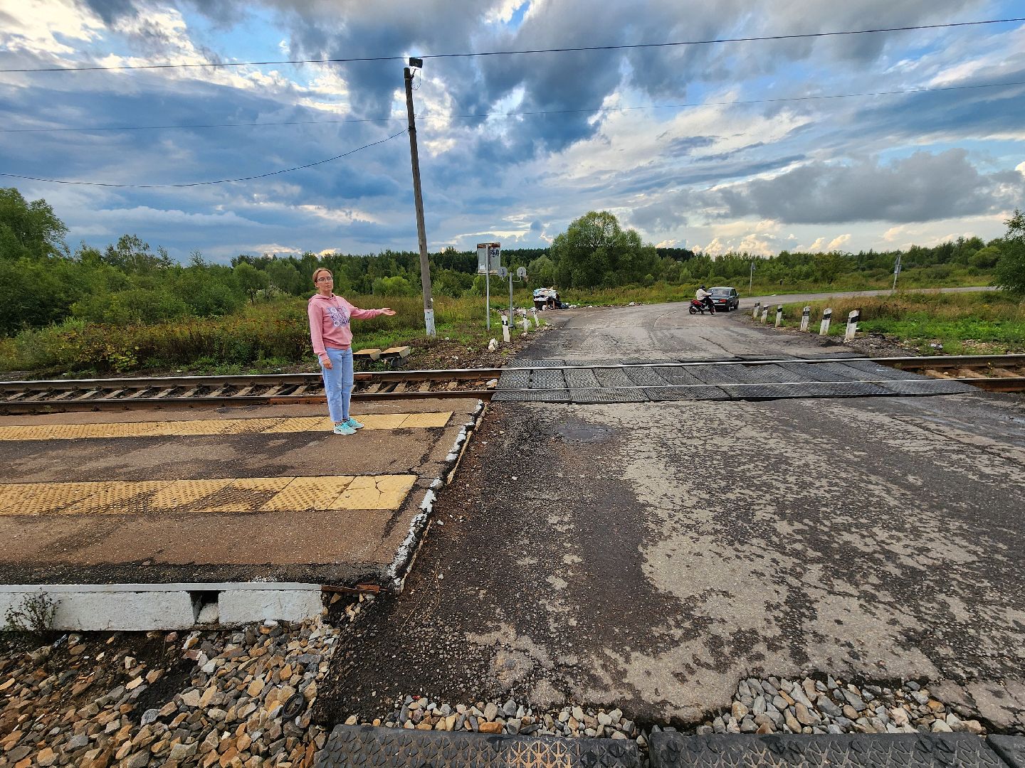 Чехов, поселок Столбовая, деревня Змеевка, выездная администрация, встреча с жителями, обращения граждан, железнодорожный переезд, заторы, пробки, 283 км,