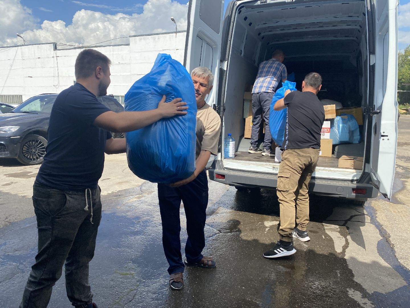 Гуманитарная помощь, Домодедово, Помощь Курску, Волонтеры Подмосковья, Подмосковье, МАП 3, Автопредприятие,