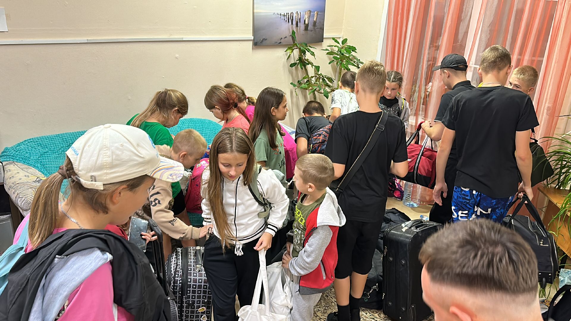 Клин, общество, дети, помощь, волонтеры, Белгород, беженцы, Подмосковье,