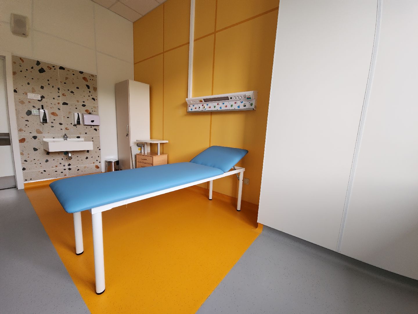 рошаль, детская клинический центр, красногорск, главврач,