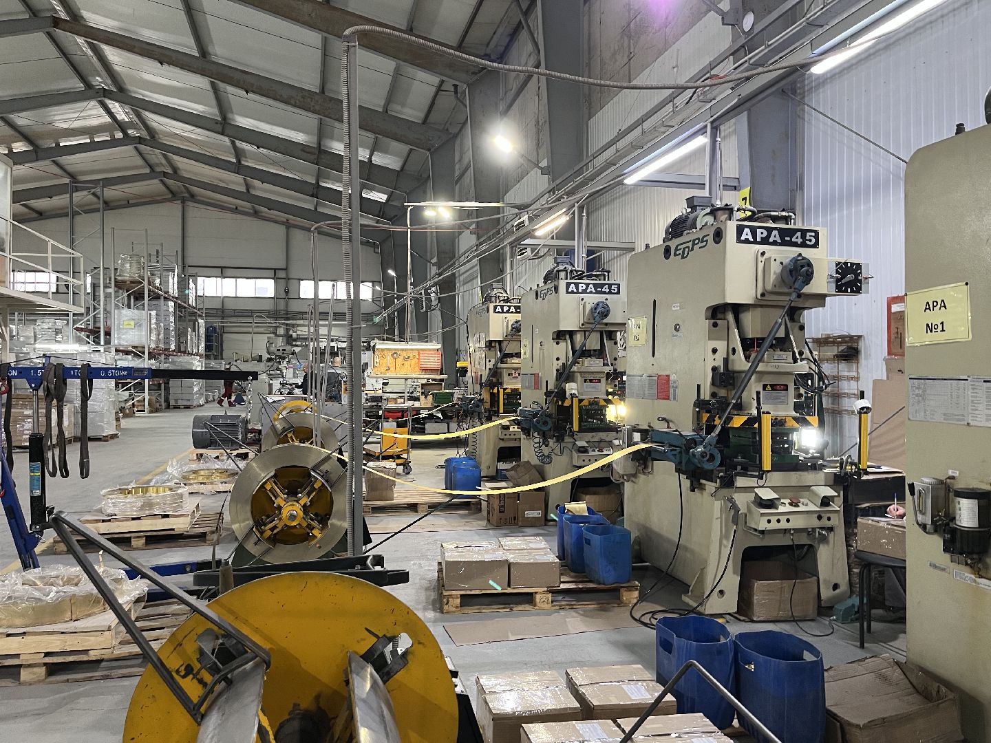 Шаховская, предприятие, завод