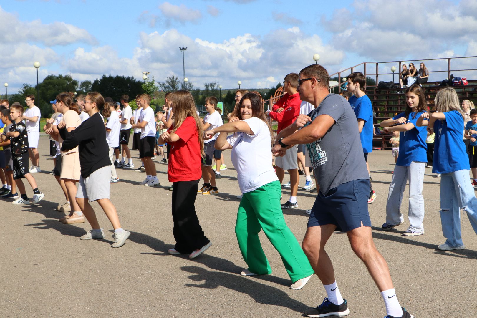 День физкультурника, парк Серебряный, Серебряные Пруды, зарядка,