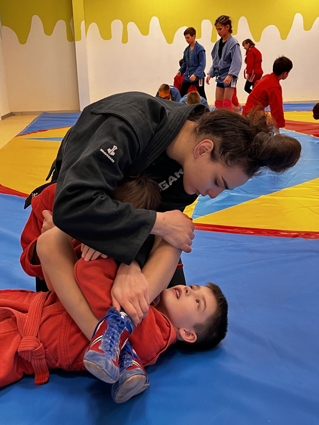 Можайск, общество