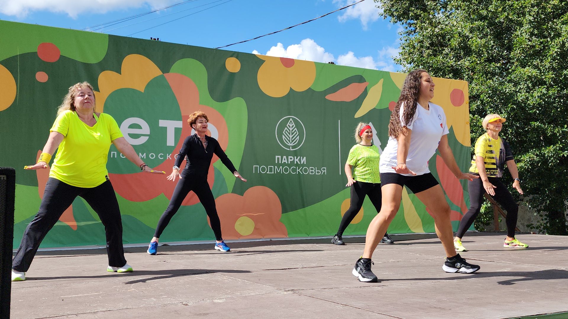 зумба, шатура, мастер-класс по зумба, культурная шатура, день физкультурника,вертикалки, вертикальное видео,