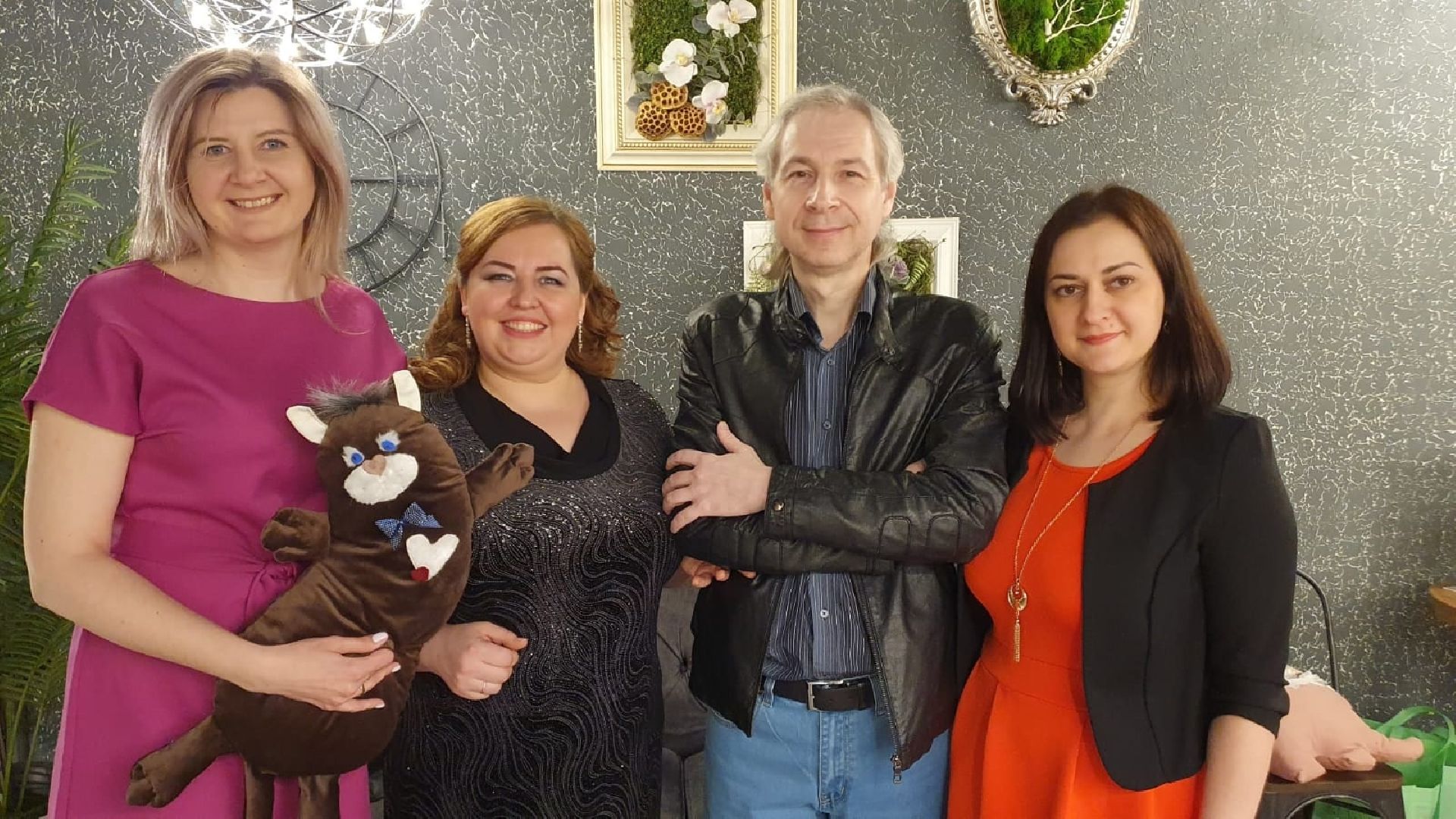 Дмитров СВО, Донбасс, Волонтеры