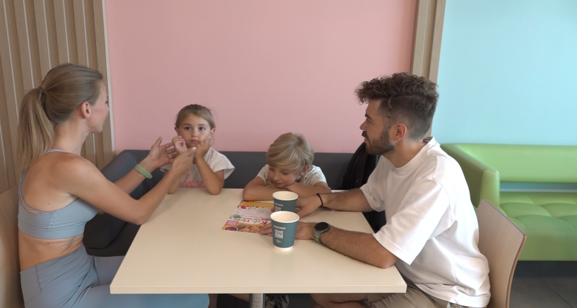 йога, аэропорт Домодедово, пассажирский терминал,