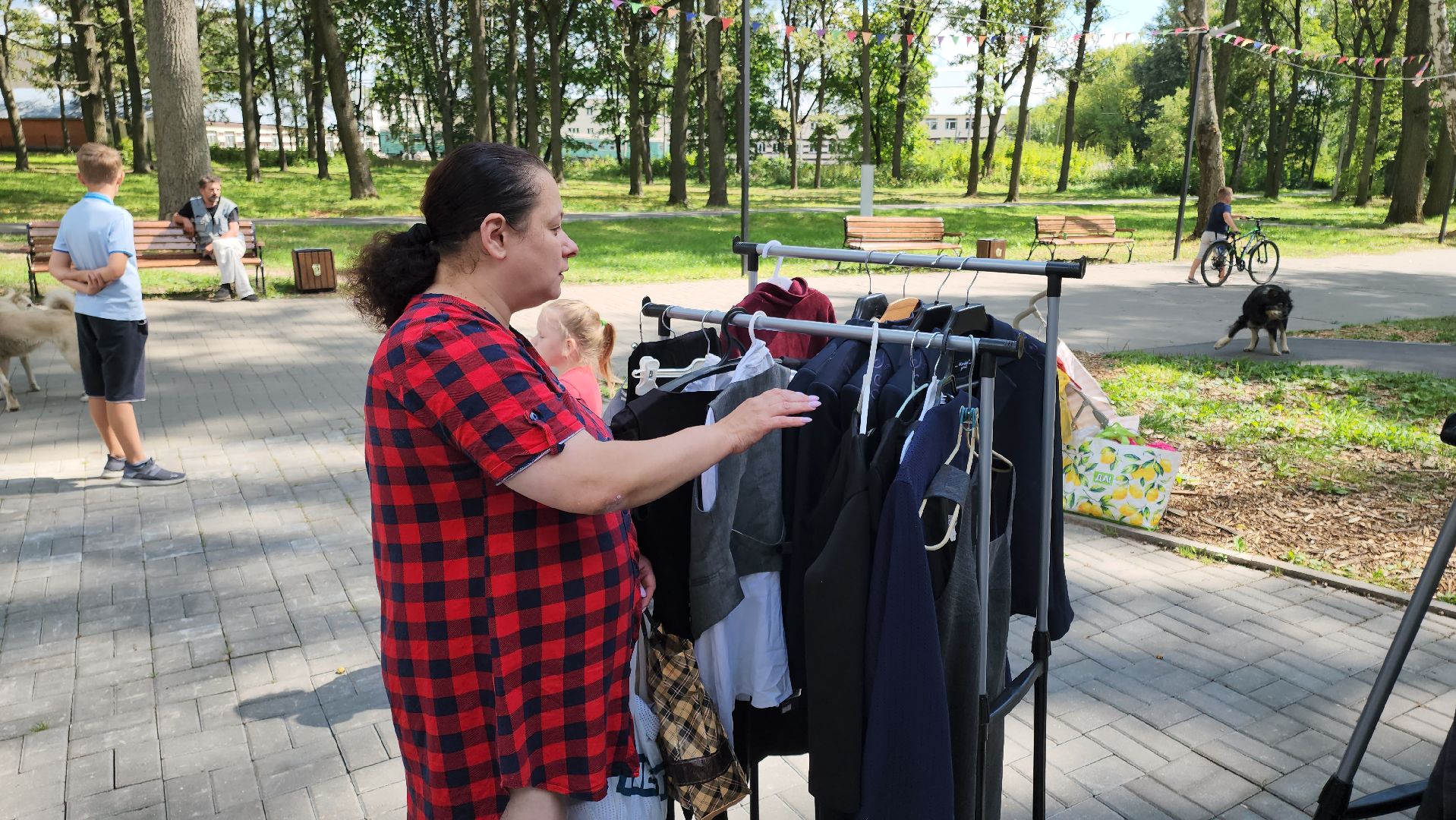 кашира, ожерелье, благотворительная ярмарка, школьная форма, многодетные семьи,