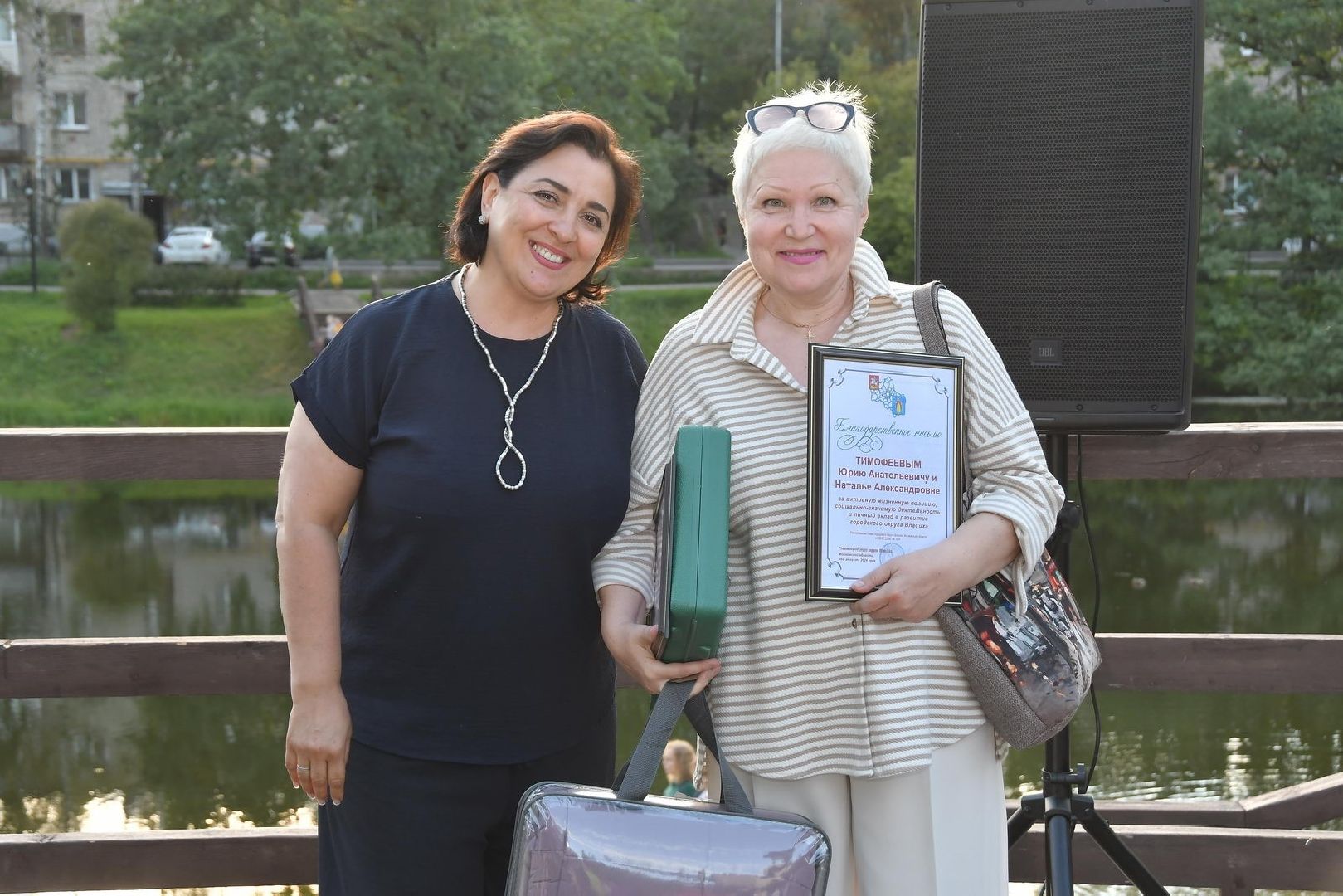 праздник двора, цветной бульвар власиха, благоустройство территории, чествование юбиляров, клумбы у домов,