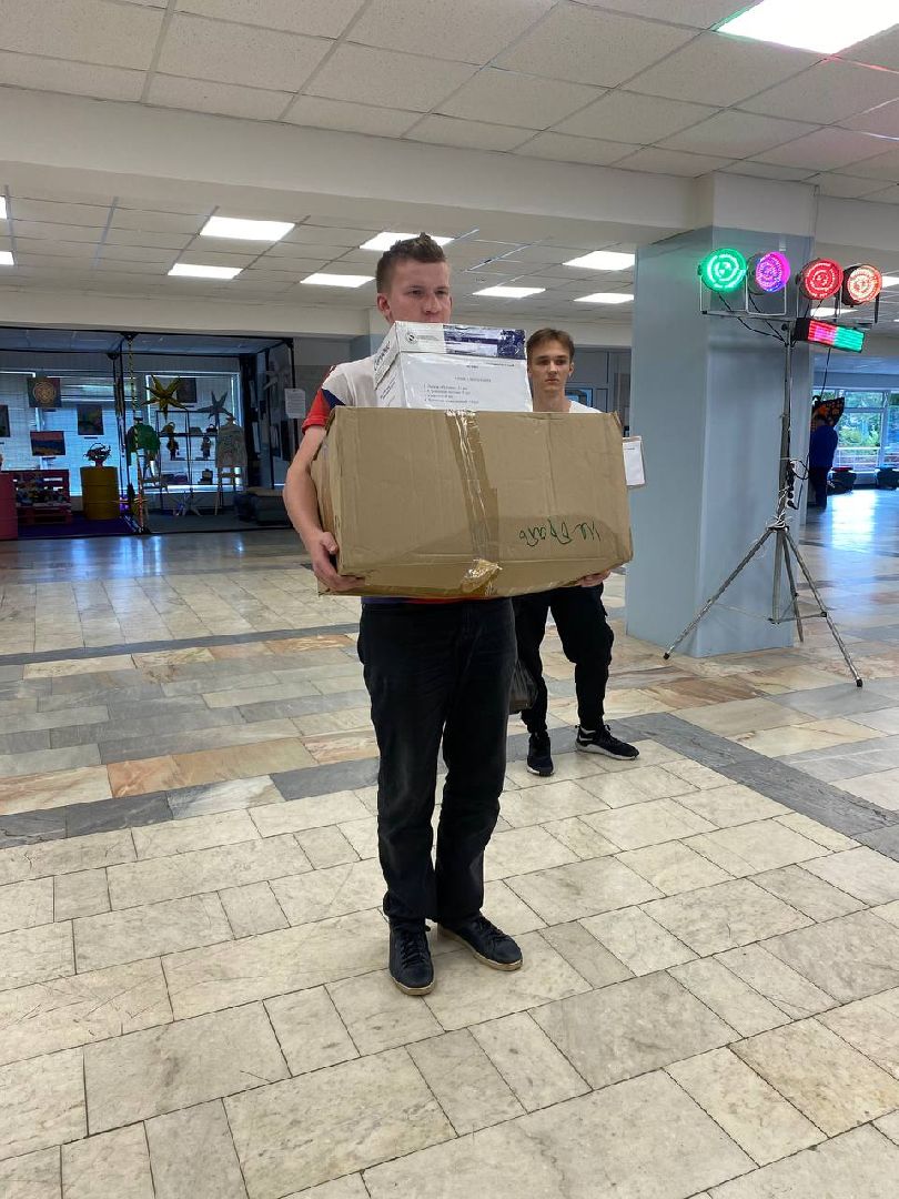 волонтеры подмосковья, сбор гуманитарной помощи, гуманитаная помощь, мытищи,