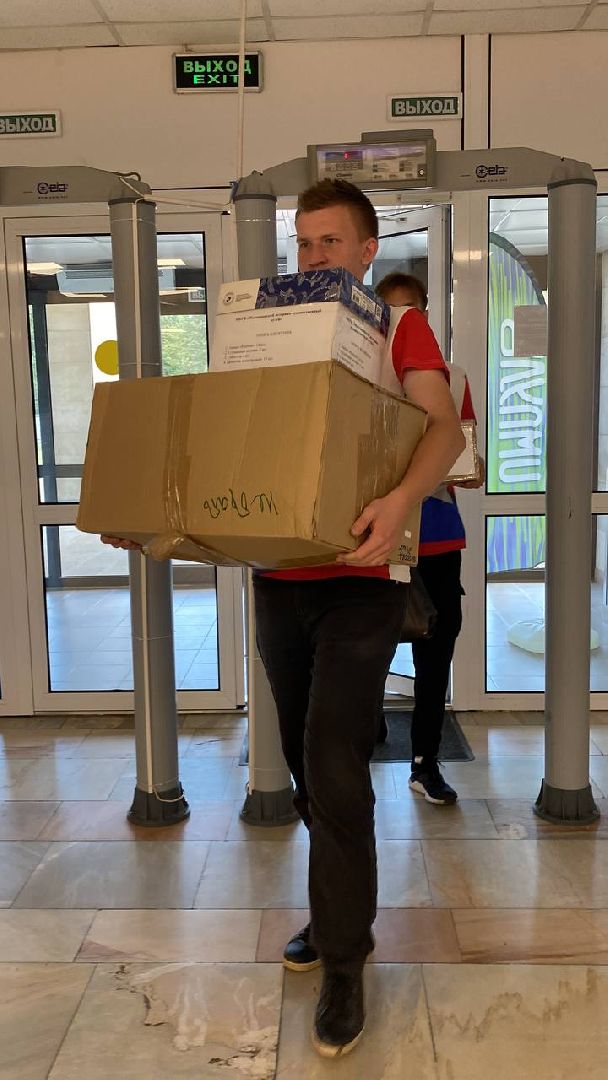 волонтеры подмосковья, сбор гуманитарной помощи, гуманитаная помощь, мытищи,