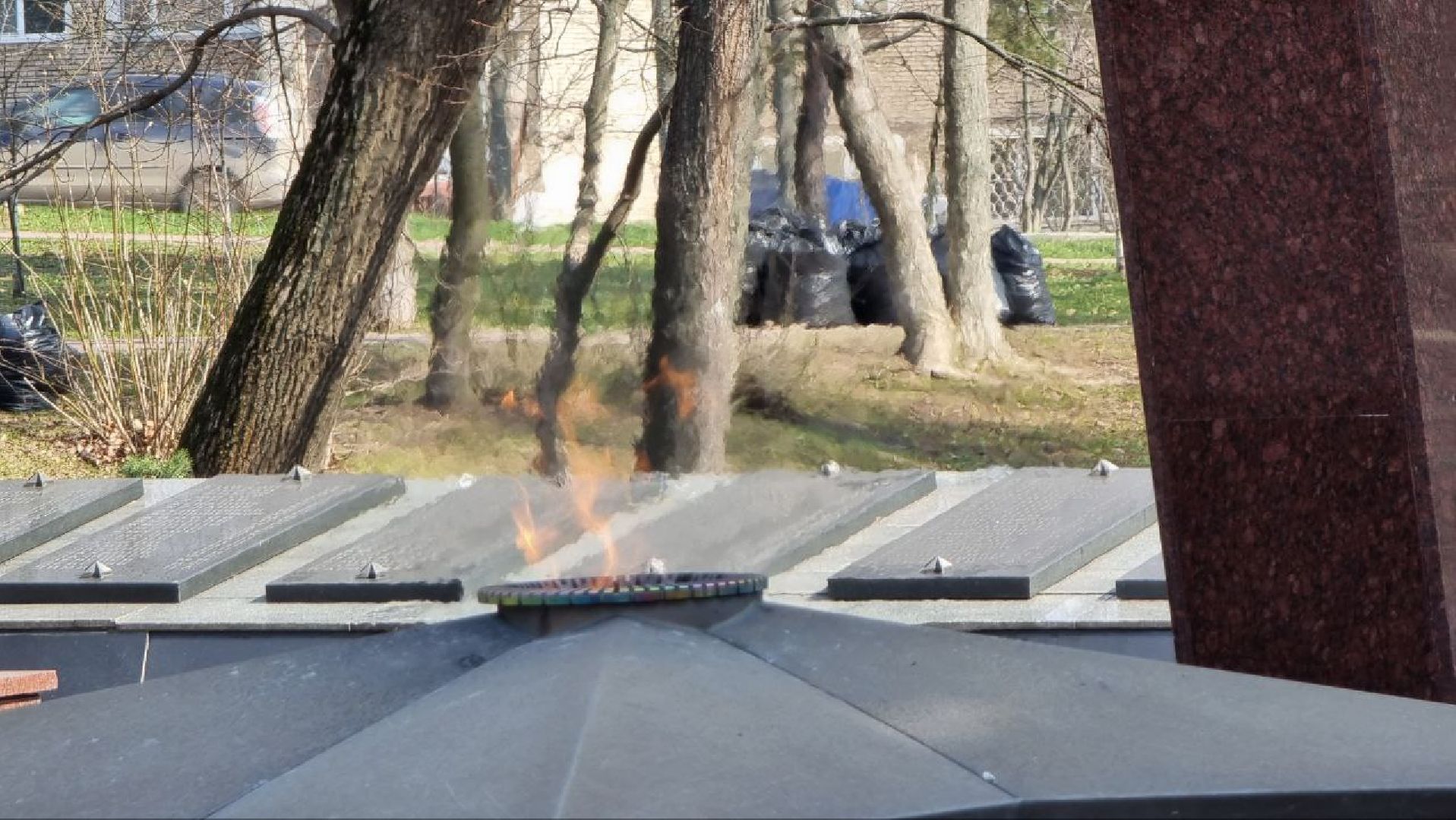 благоустройство, Дзержинский, уборка, сквер Победы