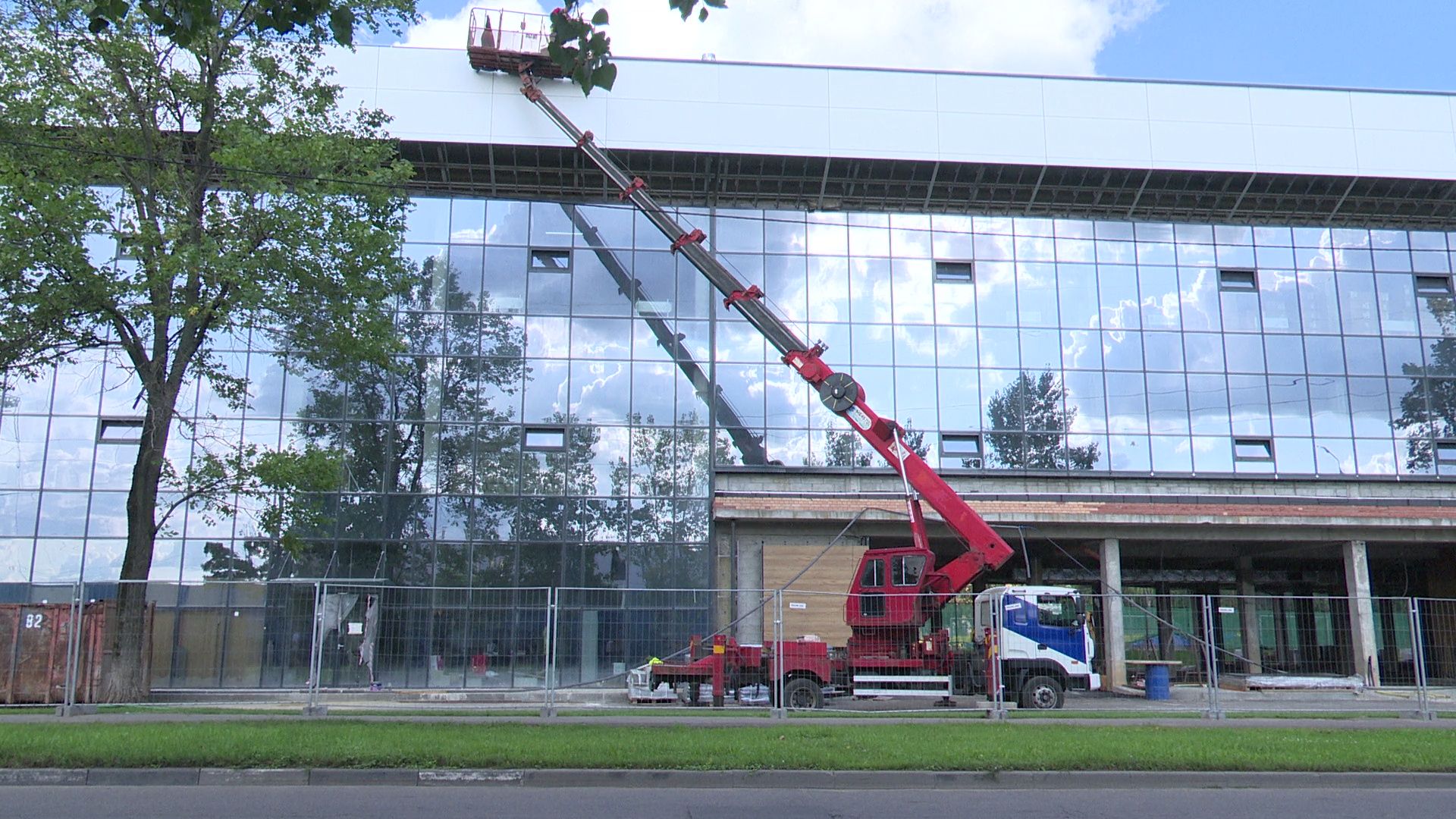 Реутов, строительство, ФОК, физкультура, гимнастика, баскетбол, высокие потолки,