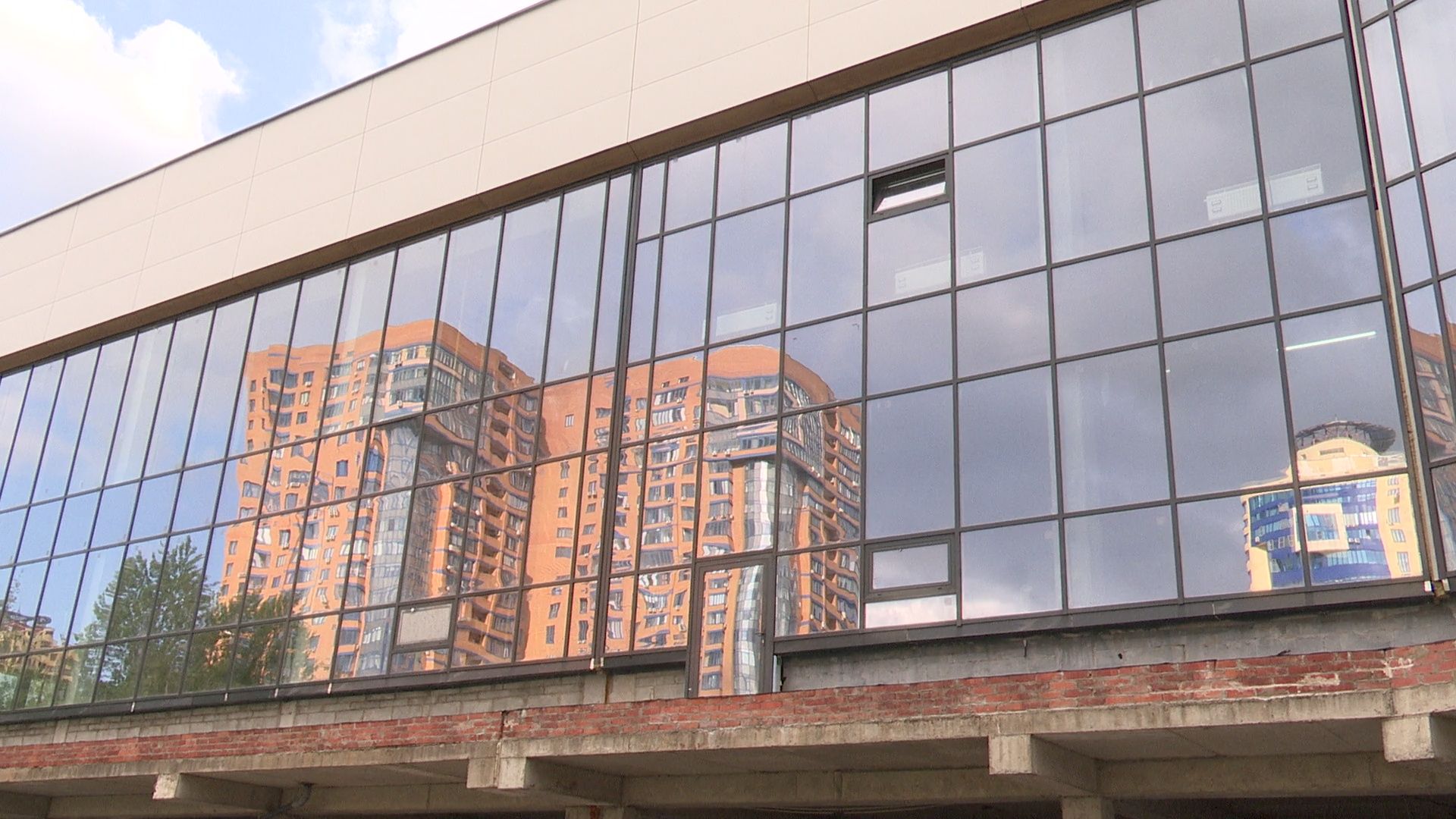 Реутов, строительство, ФОК, физкультура, гимнастика, баскетбол, высокие потолки,