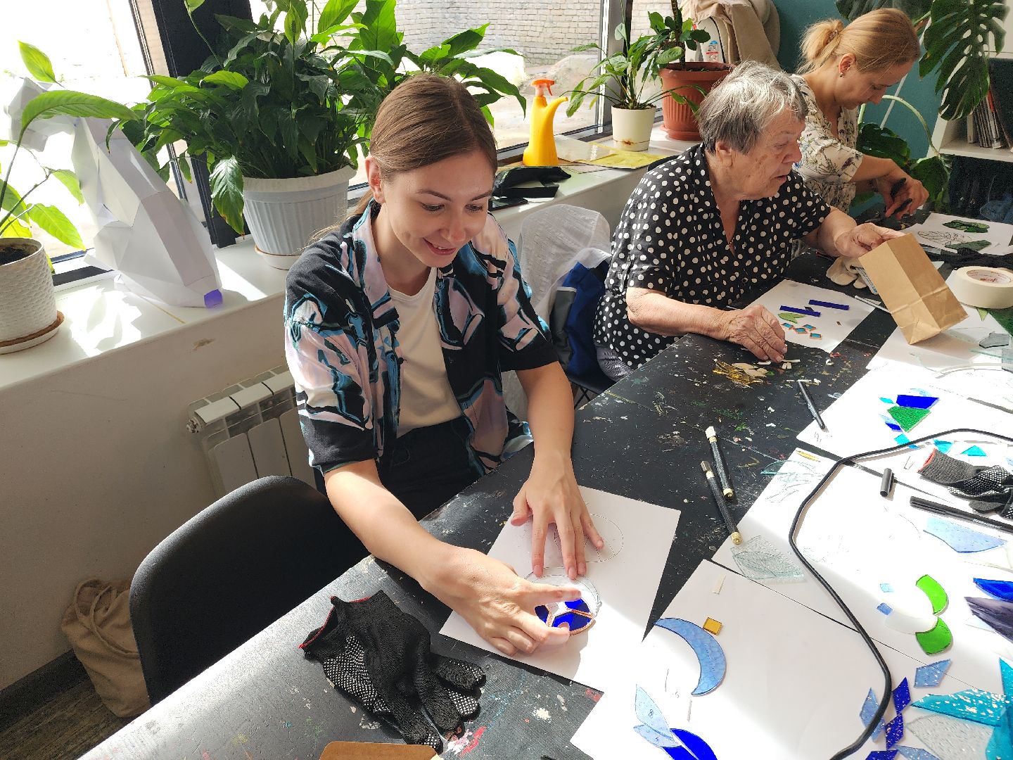 Черноголовка, мастер класс, Витражные стекла, Общество,