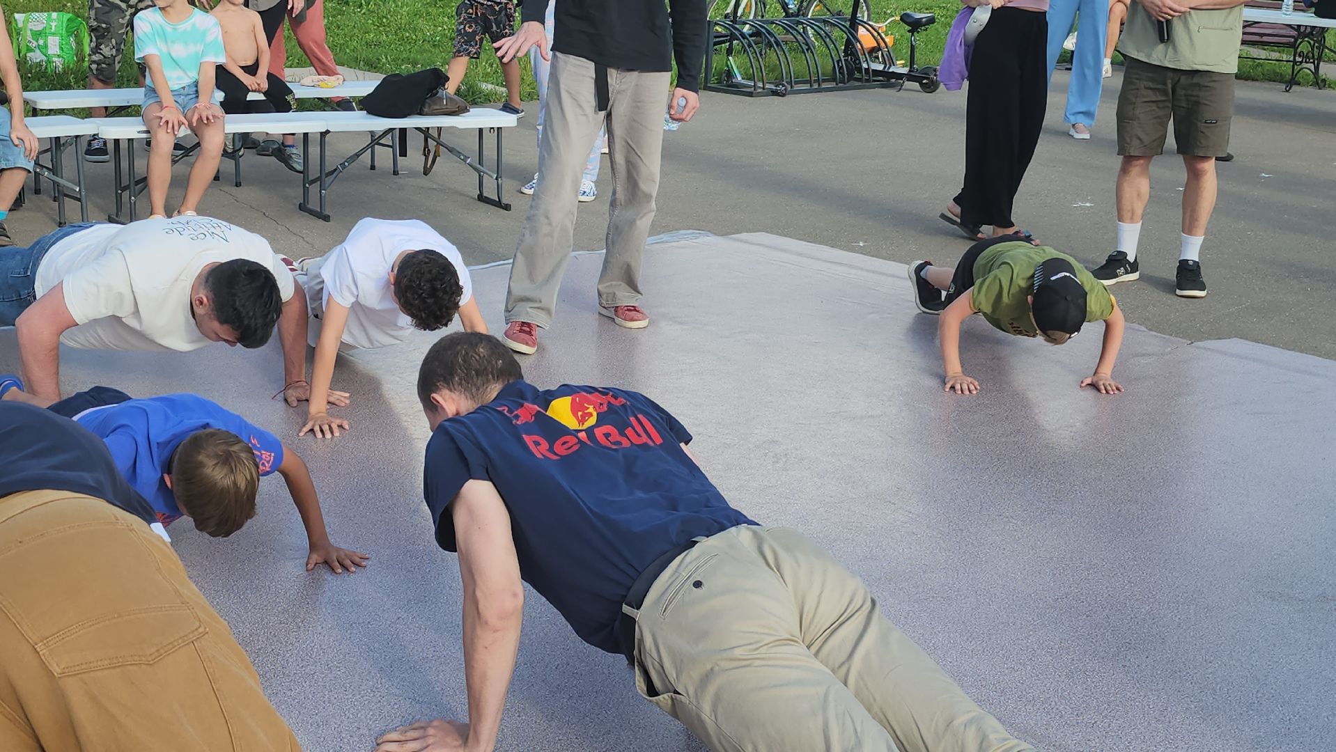 долгопрудный, граффити, брейкданс, армрестлинг, парк на молодежной, фестиваль Долфест,