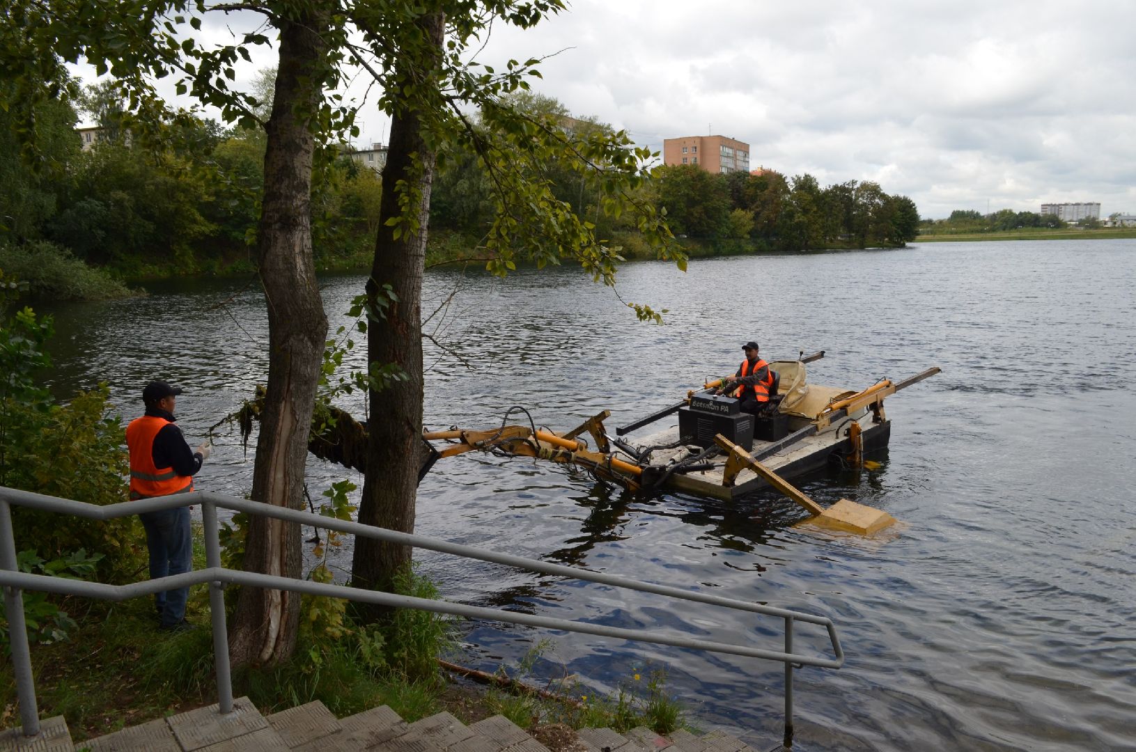 Люберцы, Большой Красковский карьер, расчистка акватории,