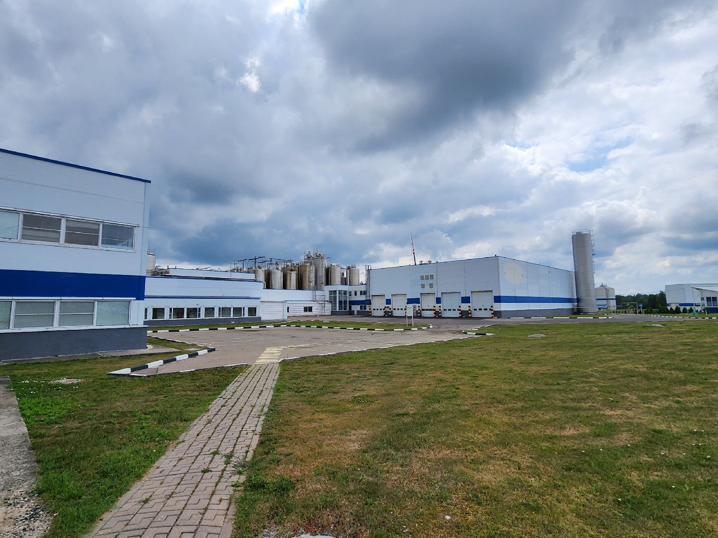 Чехов, поселок Любучаны, молочное производство, новые рабочие места, молодые специалисты, молочный завод, профориентация,