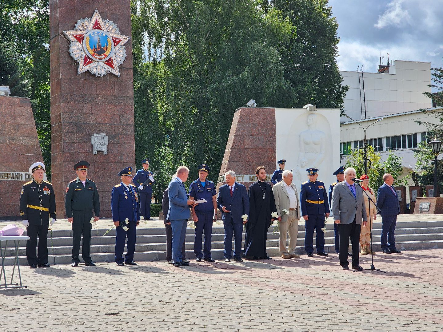 ногинск, митинг, жители, общество, день военно-воздушных сил, память, вечный огонь, ветеран,