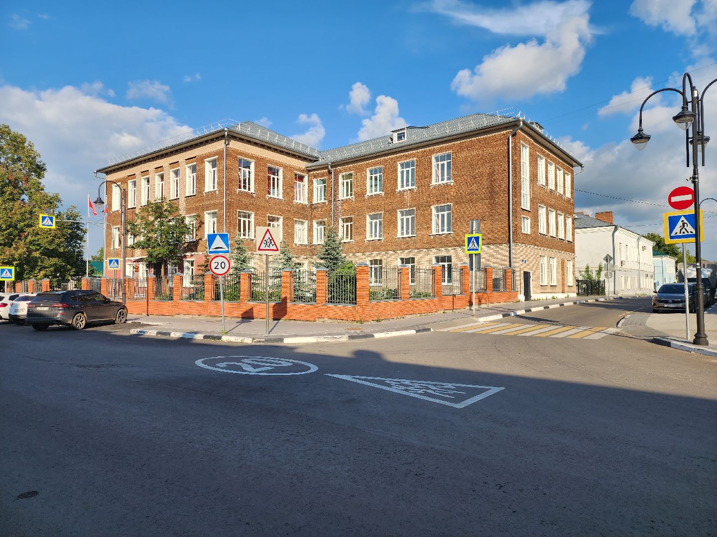 Коломна, дороги, дорожная разметка, подготовка к новому учебному году,