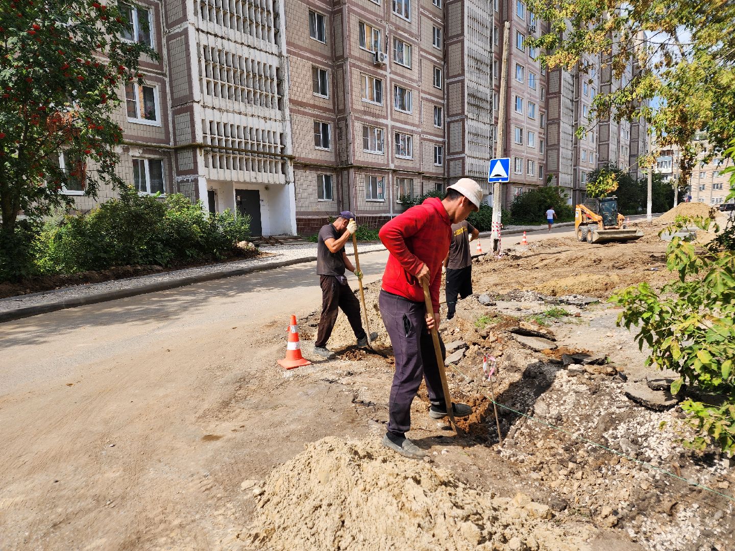 Чехов, улица Лопасненская, благоустройство двора, формирование комфортной городской среды, парковки, проезды, тротуары,