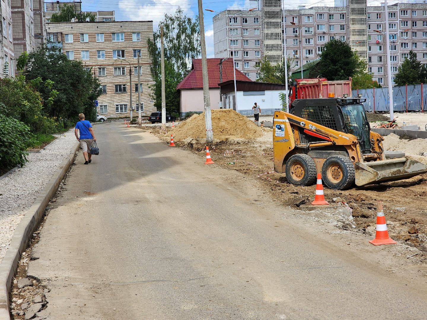 Чехов, улица Лопасненская, благоустройство двора, формирование комфортной городской среды, парковки, проезды, тротуары,