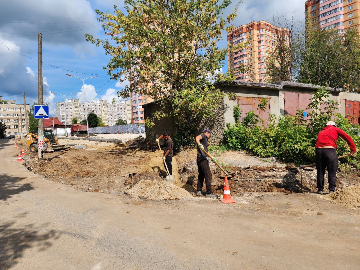 Чехов, улица Лопасненская, благоустройство двора, формирование комфортной городской среды, парковки, проезды, тротуары,