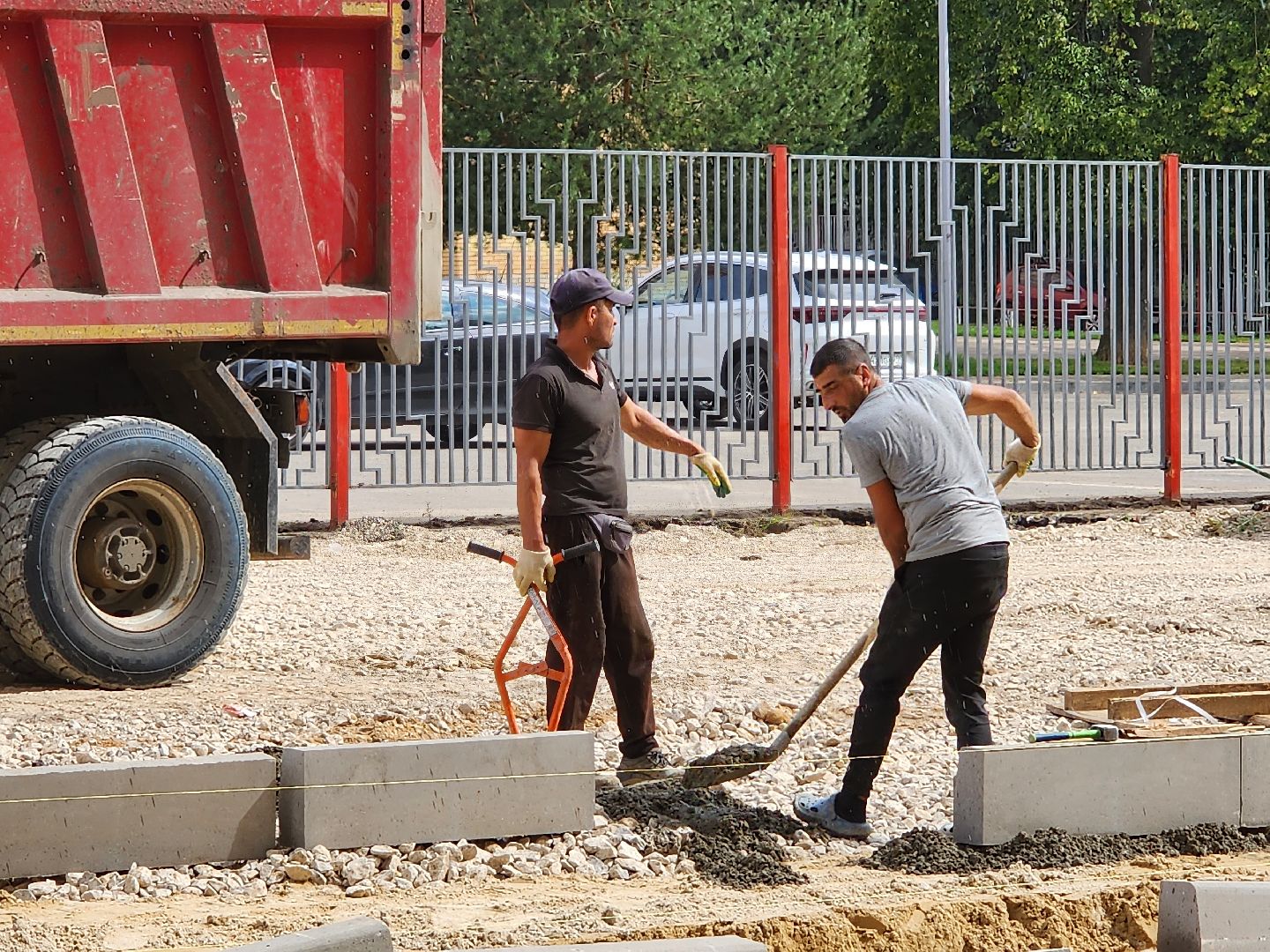 Чехов, улица Лопасненская, благоустройство двора, формирование комфортной городской среды, парковки, проезды, тротуары,