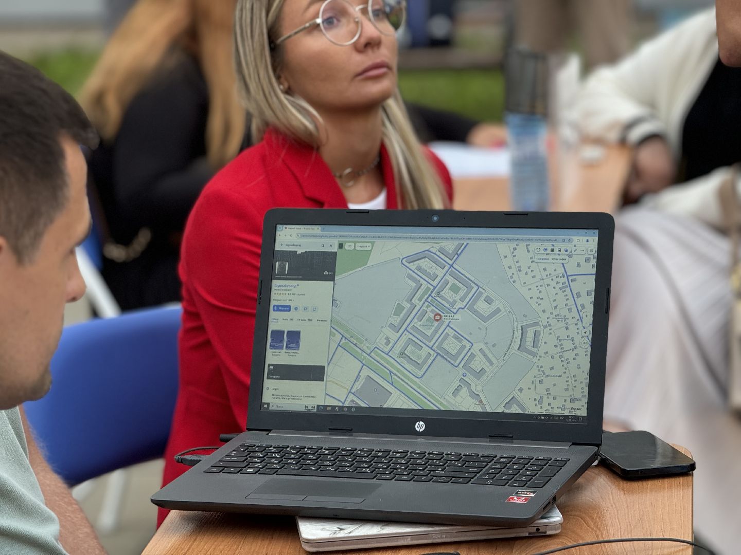 выездная администрация, глава ленинского городского округа, реконструкция детской площадки, жители ленинского округа,