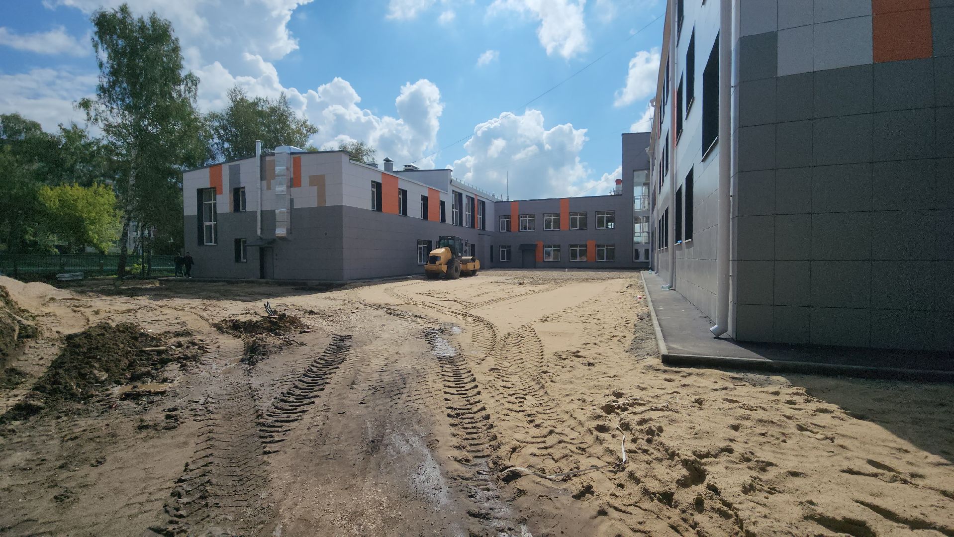 серпухов, улица космонавтов, школа 16, капитальный ремонт, входная группа,