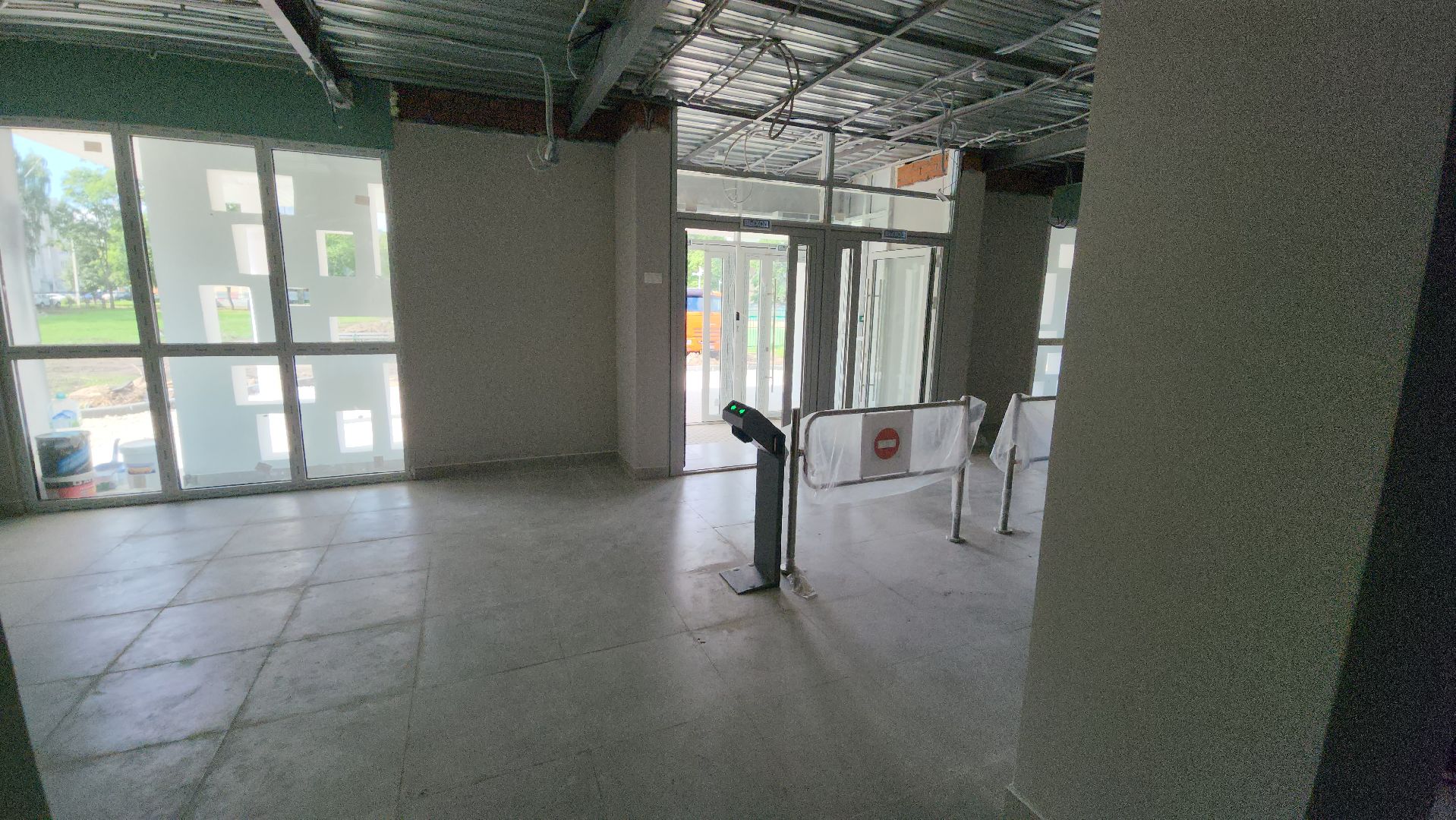 серпухов, улица космонавтов, школа 16, капитальный ремонт, входная группа,