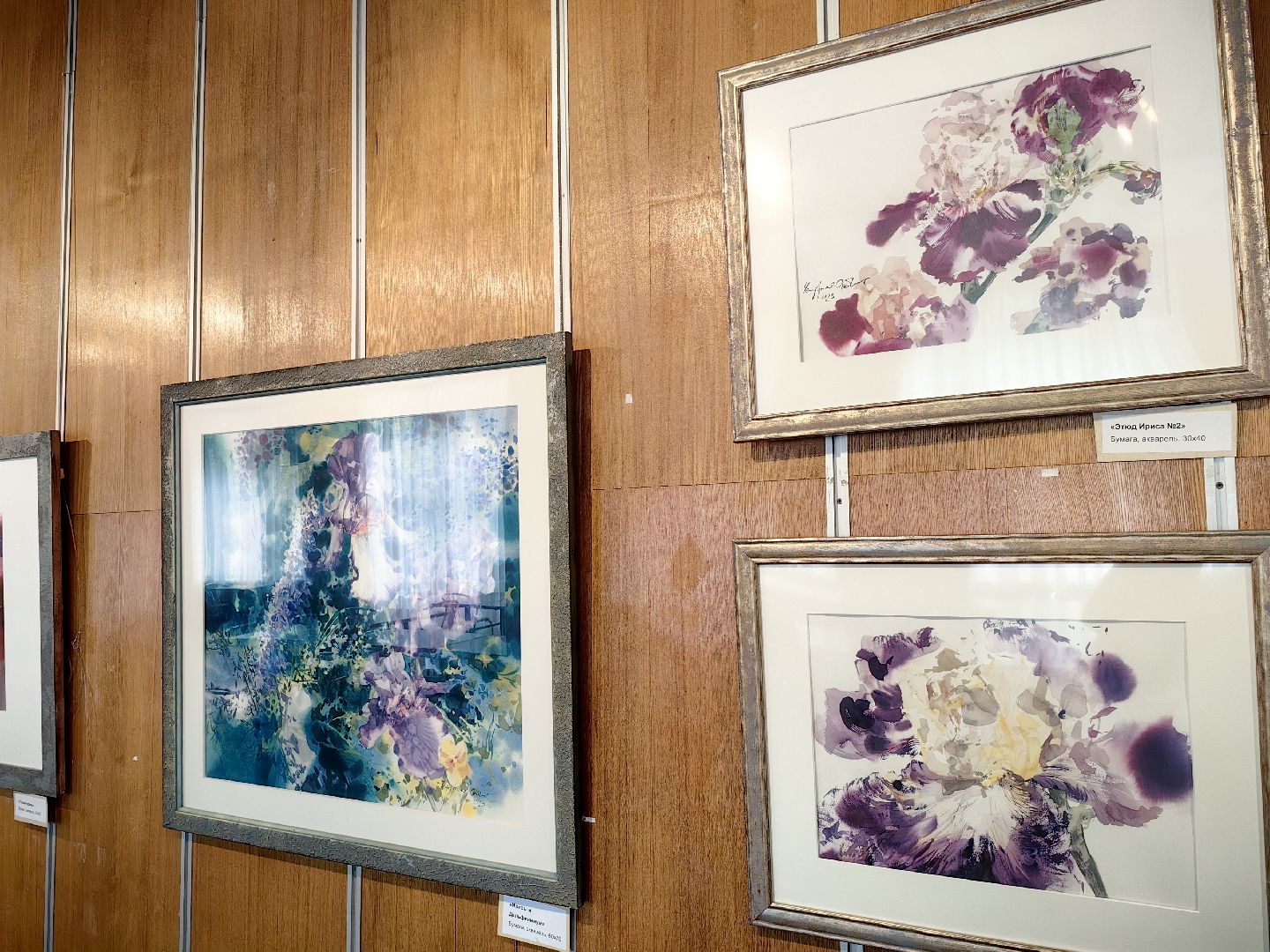 выставка картин, Дом космонавтов, художница, цветы, звездный городок,