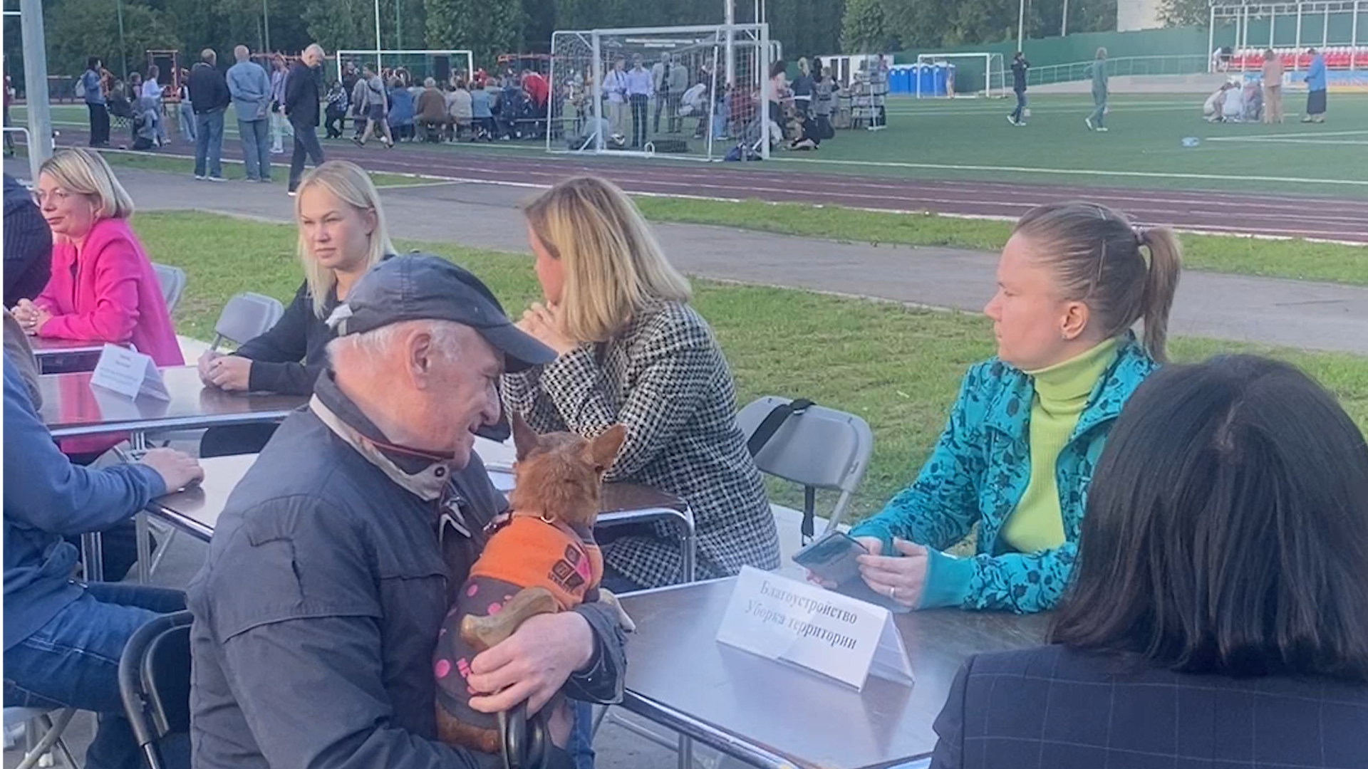 выездная администрация, встреча с жителями, микрорайон Спортивный, Власиха ул Жукова, детская площадка власиха,