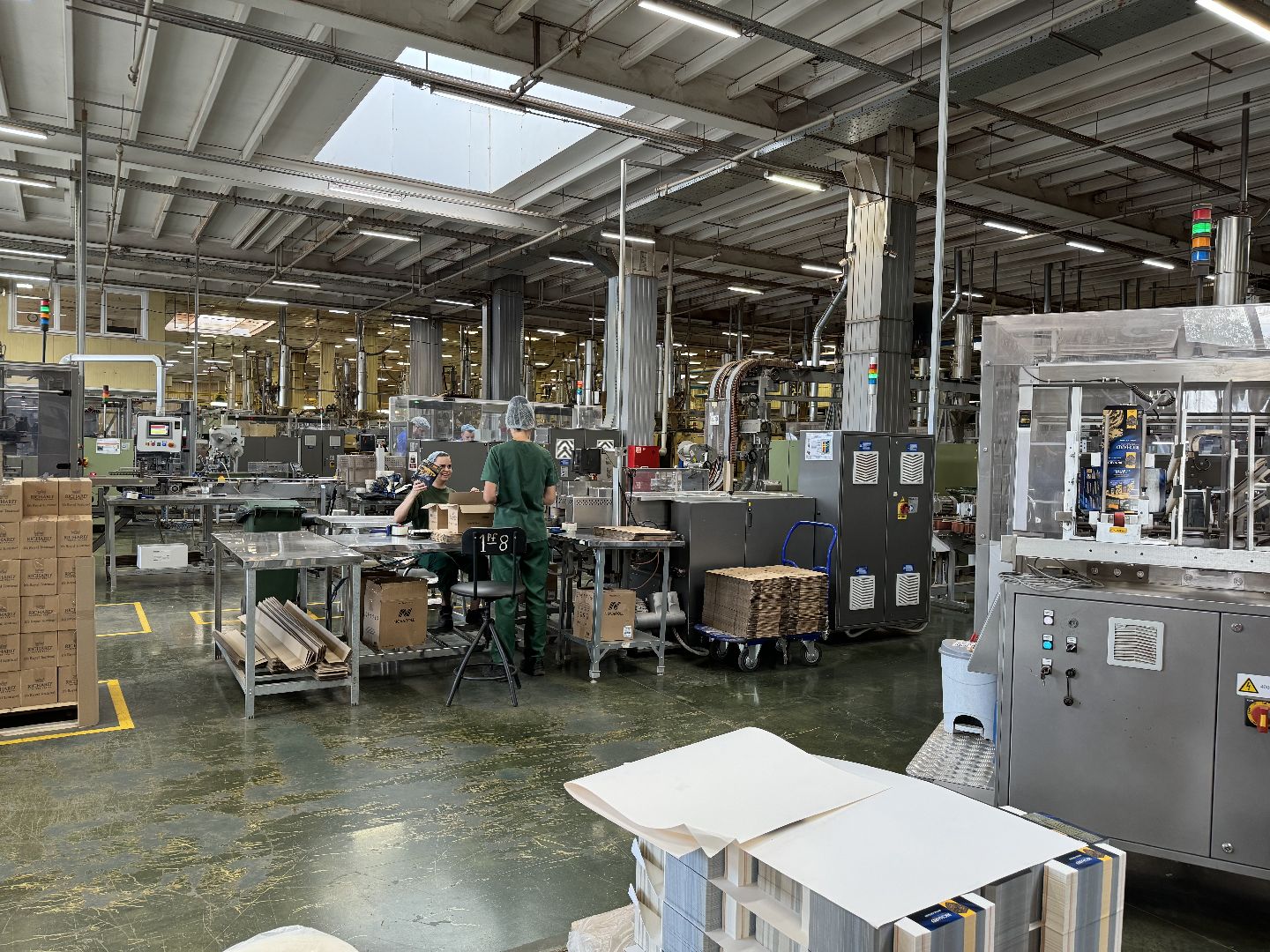 фрязино, компания май, производство, рынок труда,