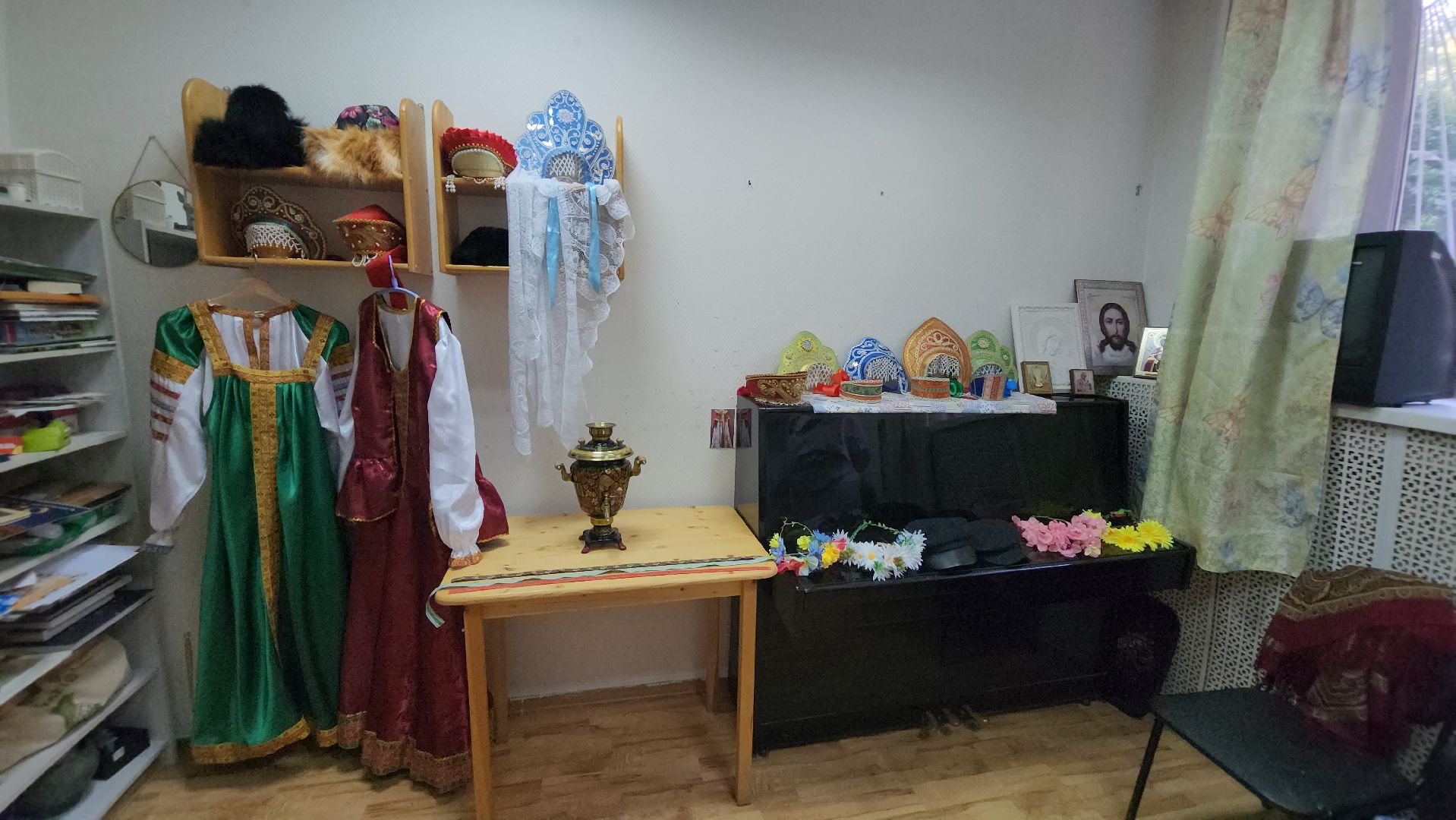 сарафан, кокошник, картуз, Центр Альтернатива, кмц, долгопрудный,