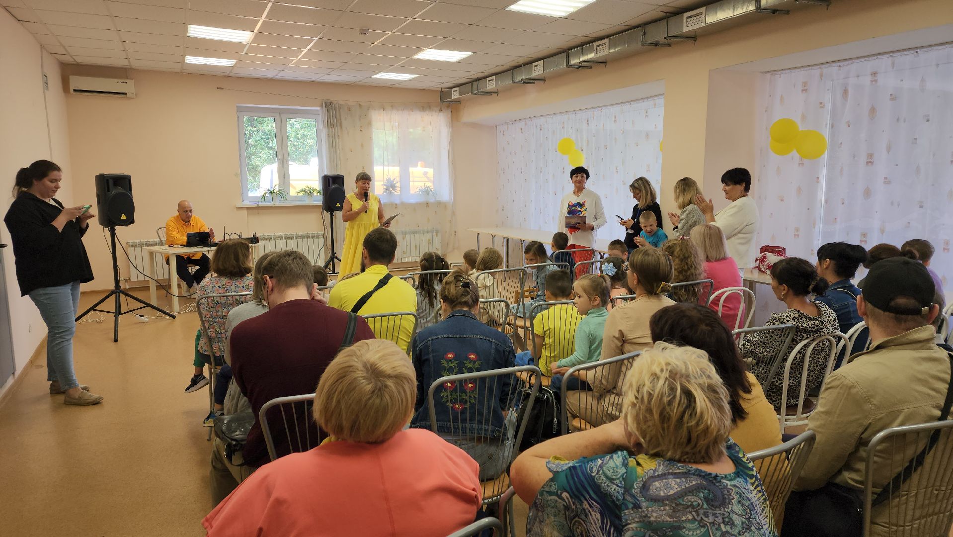 ивантеевка, медовый спас, театральная студия, дети, дети с овз, спектакль, песни, центр социального обслуживания,