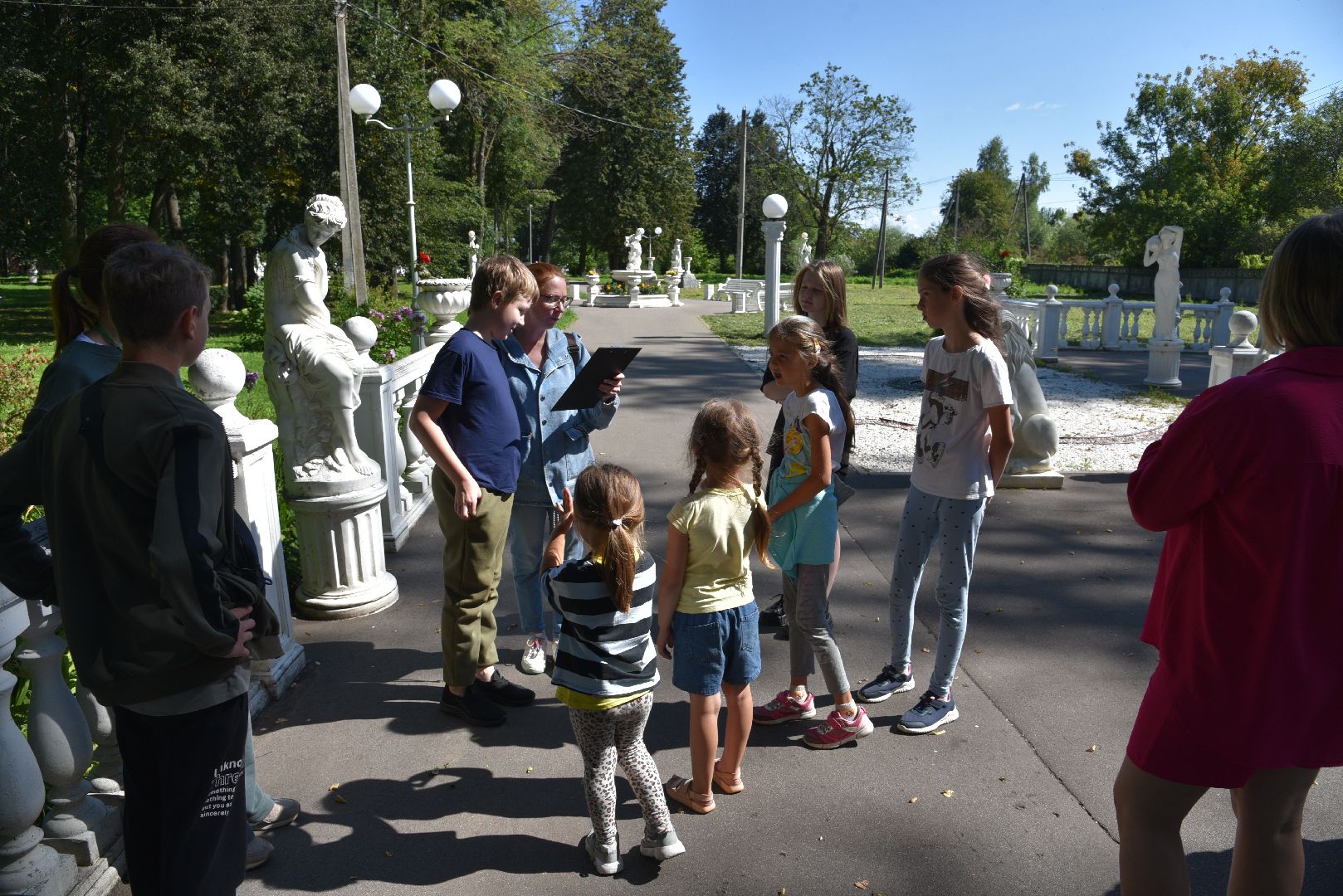 лотошино, лотошинский парк, лотошинская библиотека, президентский фонд культурных инициатив, парки подмосковья,