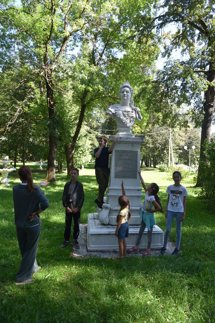 лотошино, лотошинский парк, лотошинская библиотека, президентский фонд культурных инициатив, парки подмосковья,