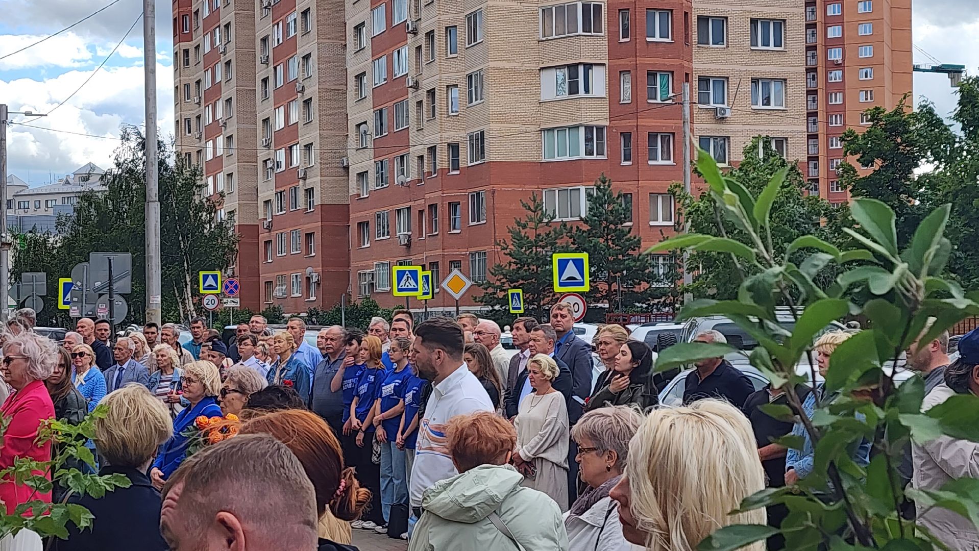 Александр Крутов, заслуженный летчик-испытатель рф, герой россии, мемориальная доска, митинг, ЛИИ, Школа летчиков-испытателей,