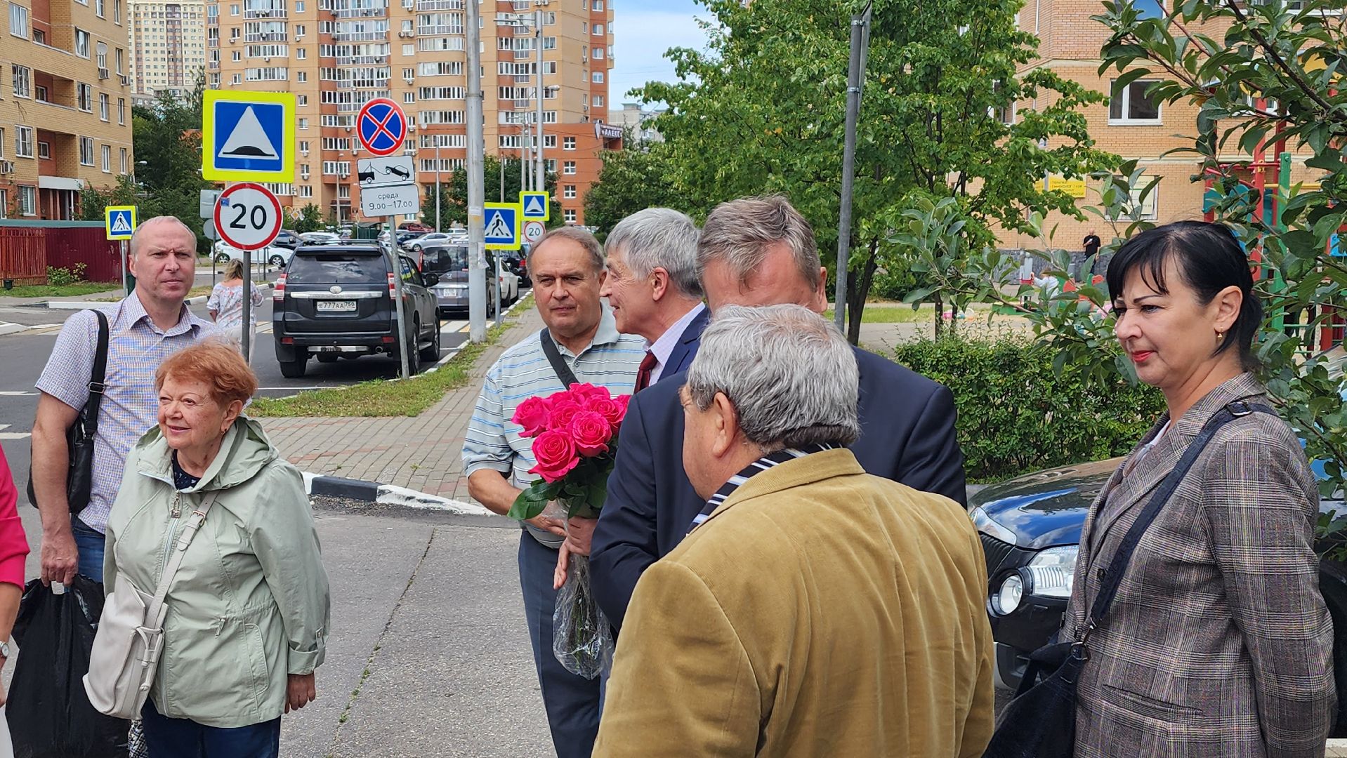 Александр Крутов, заслуженный летчик-испытатель рф, герой россии, мемориальная доска, митинг, ЛИИ, Школа летчиков-испытателей,