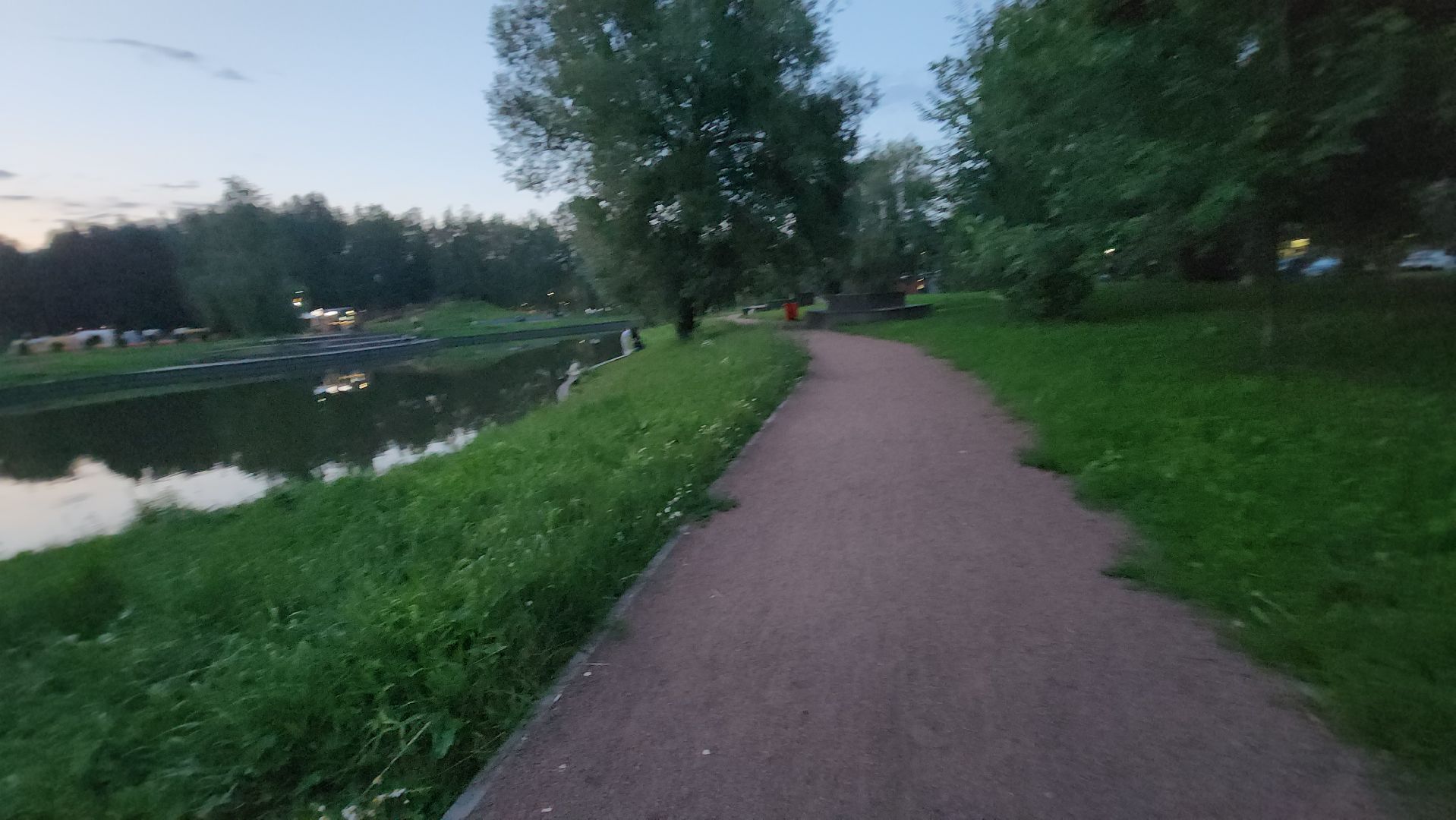 долгопрудный, центральный парк, урны, пешеходная дорожка, волейбол,