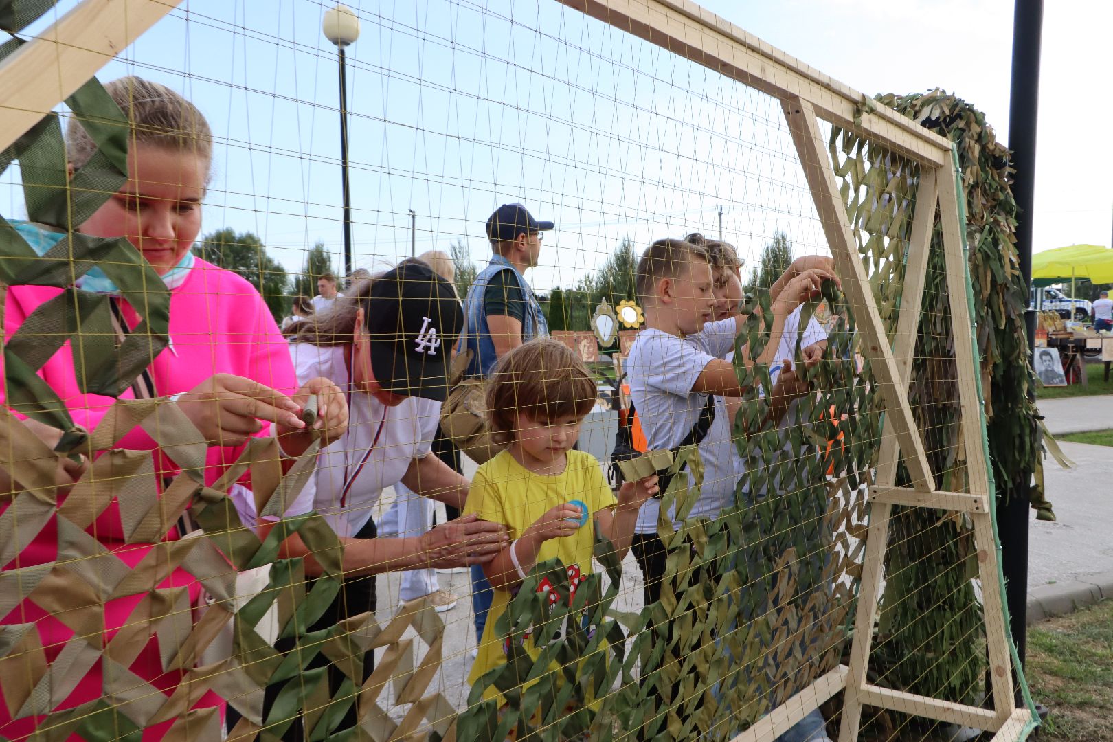 серебряные пруды, 100 лет серебряно-прудскому району, день города 2024, парк серебряный, волонтерский центр, своихнебросаем, помощь фронту,