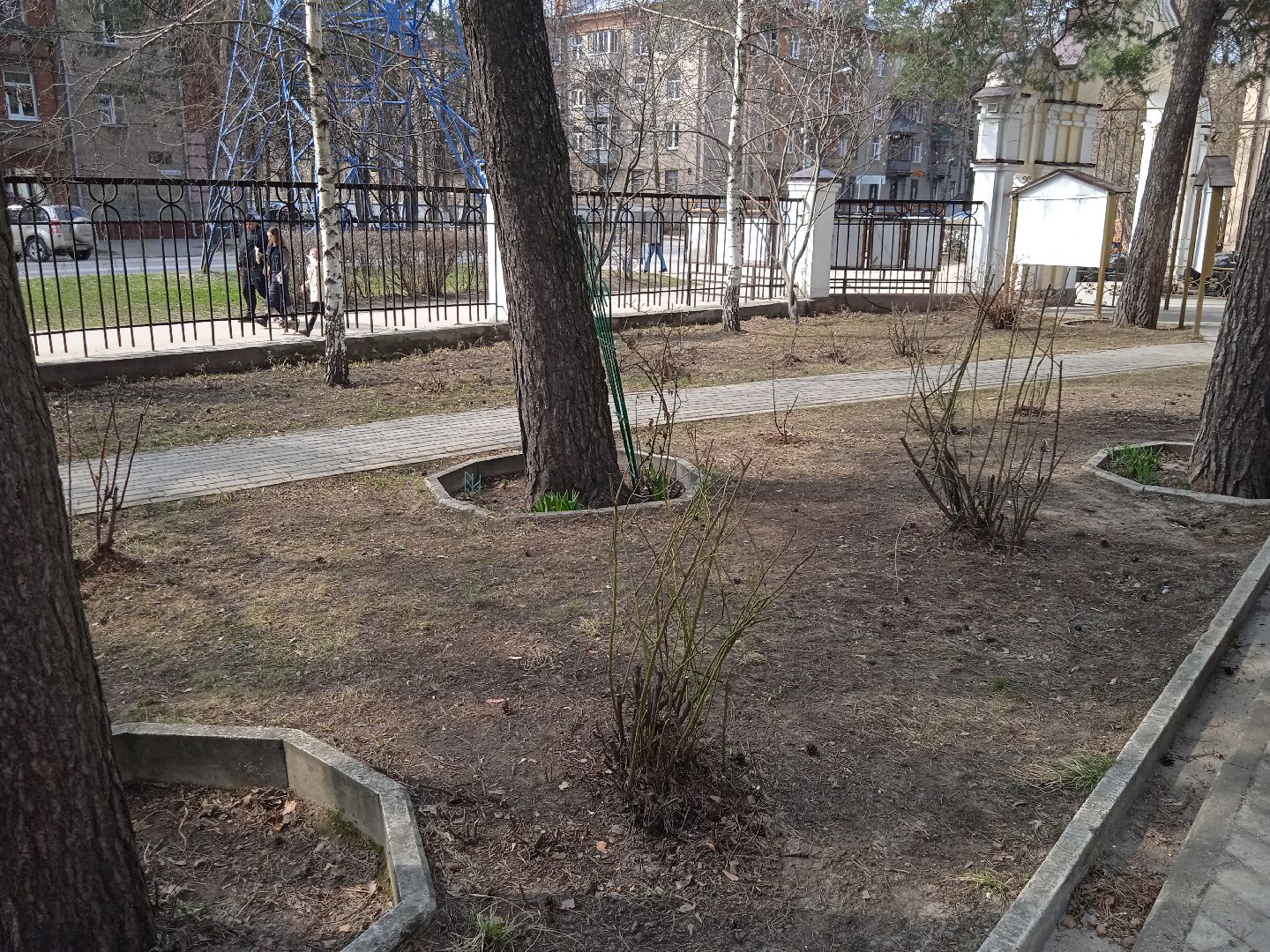 субботник, храм, Космо-Дамианский, уборка, территории, Жуковский