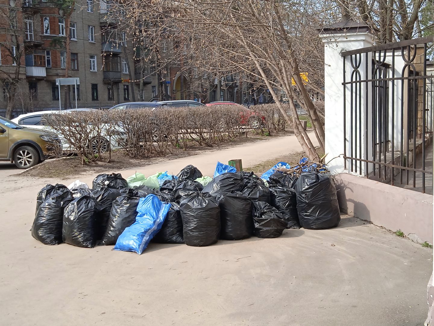 субботник, храм, Космо-Дамианский, уборка, территории, Жуковский