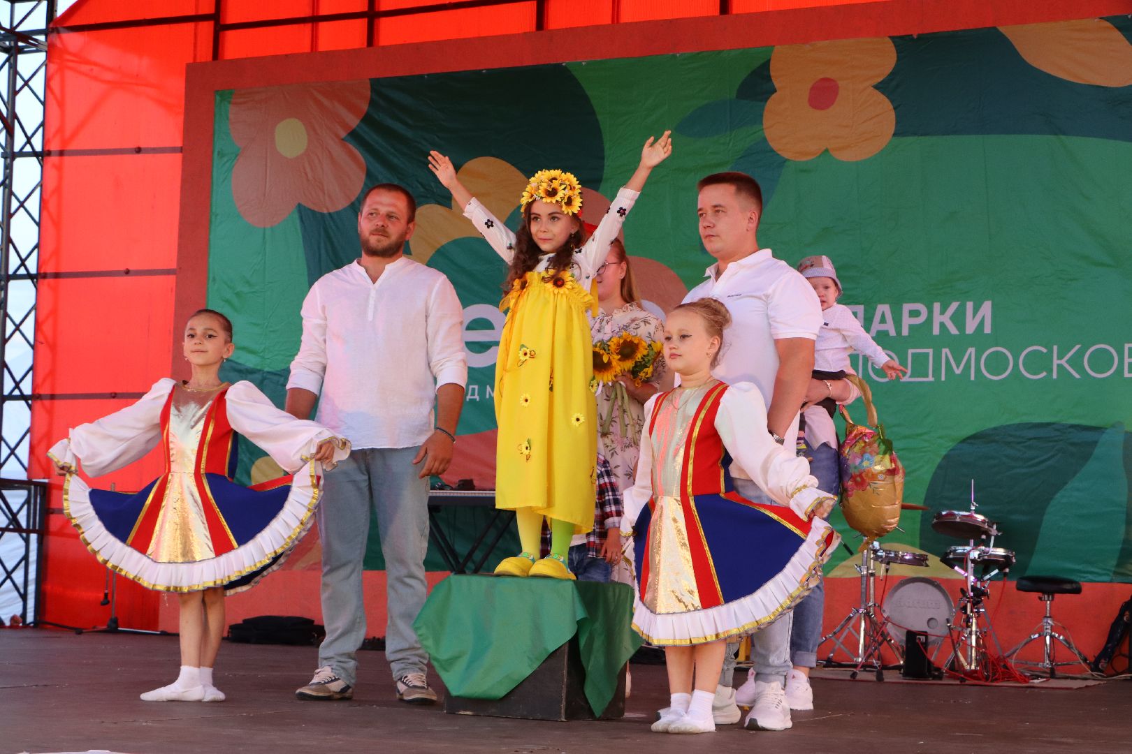 Комплексный центр социального обслуживания и реабилитации Серебряно-Прудский, серебряные пруды, парк серебряный, подсолнух, день города 2024, 100 лет серебряно-прудскому району,